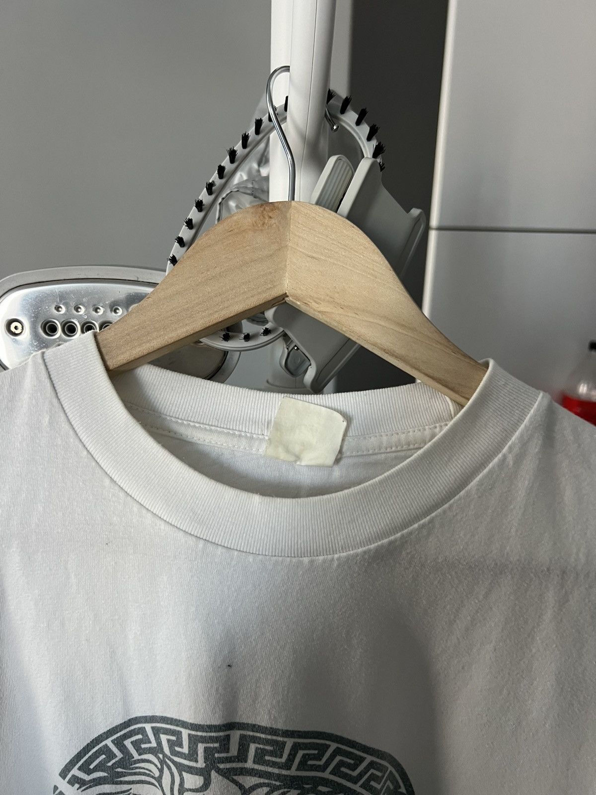 Versace Versace Jeans Couture T-shirt Logo Tee White Vintage Size US M / EU 48-50 / 2 - 13 Thumbnail