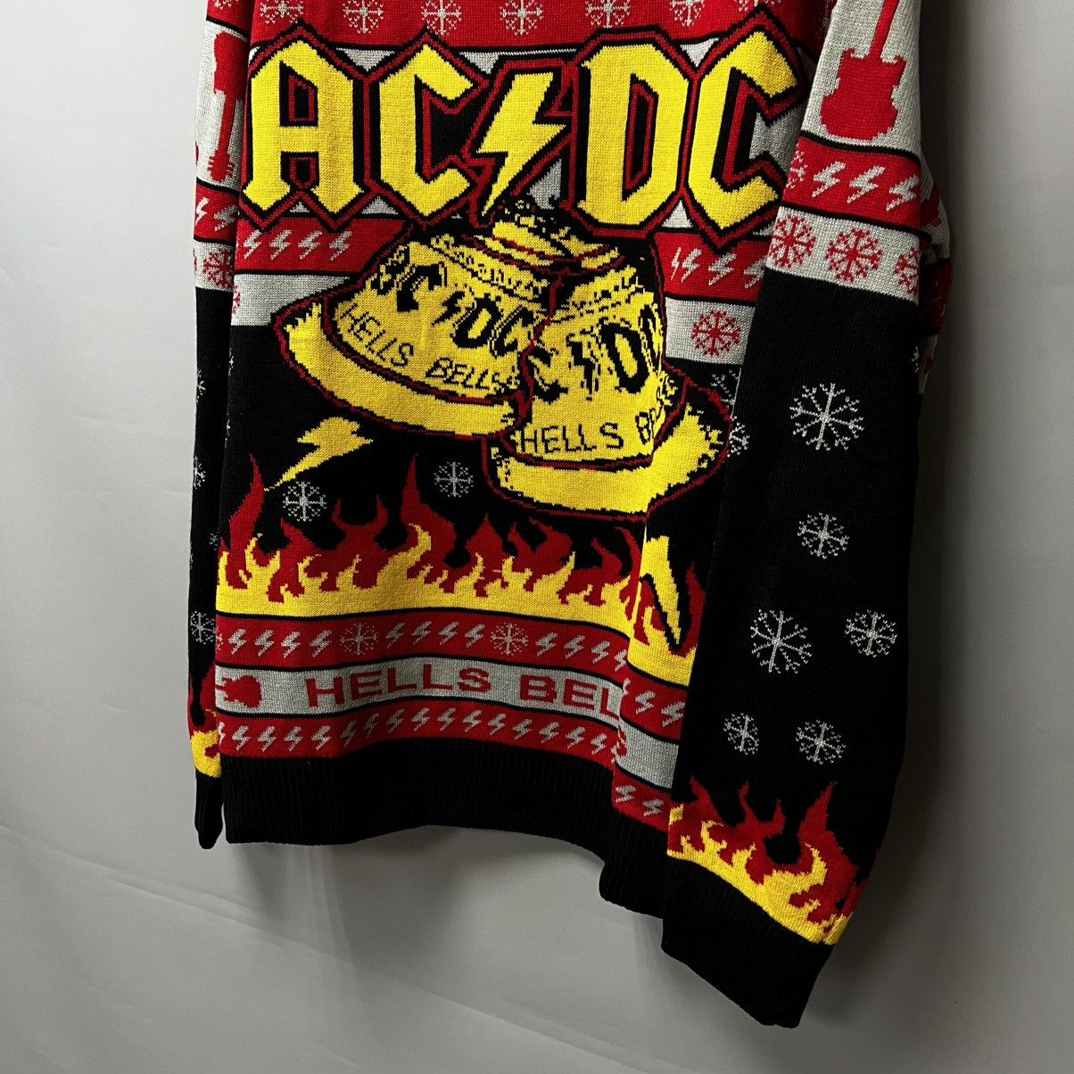 AC/DC AC/DC Hells Bells Christmas Sweater Official Y2K Size US XL / EU 56 / 4 - 13 Thumbnail