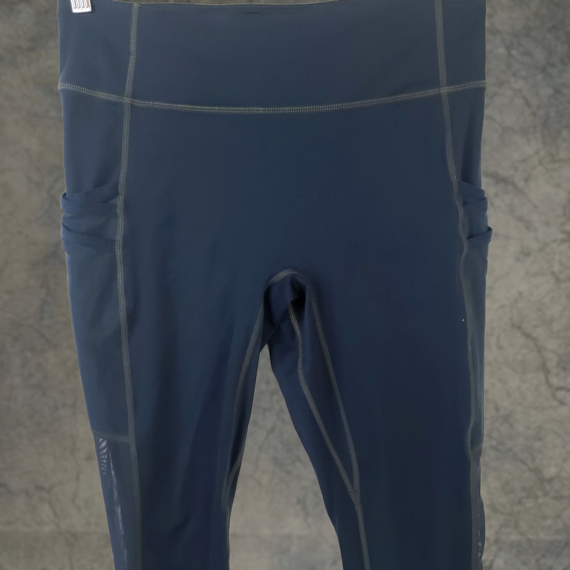 Fabletics Fabletics Leggings Womens Navy Blue Motion 365 Medium 28" Ankle Pull On Size M Size 32" / US 10 / IT 46 - 1 Thumbnail