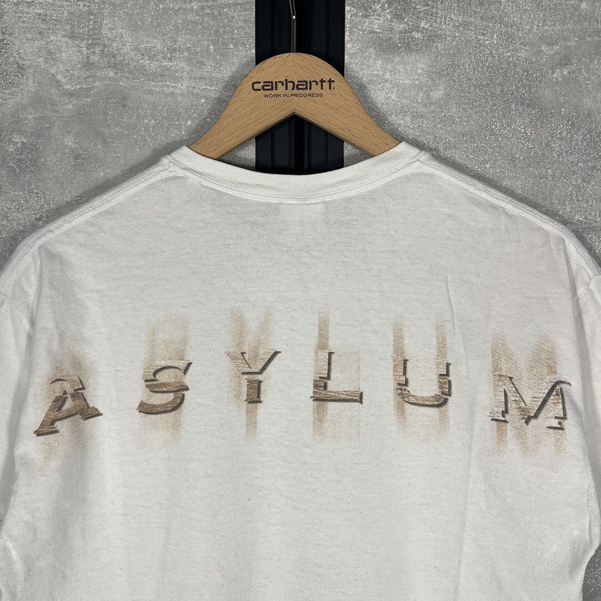 Band Tees Vintage Disturbed Asylum Tee T-shirt Metal Band USA 00’s y2k Size US M / EU 48-50 / 2 - 5 Thumbnail