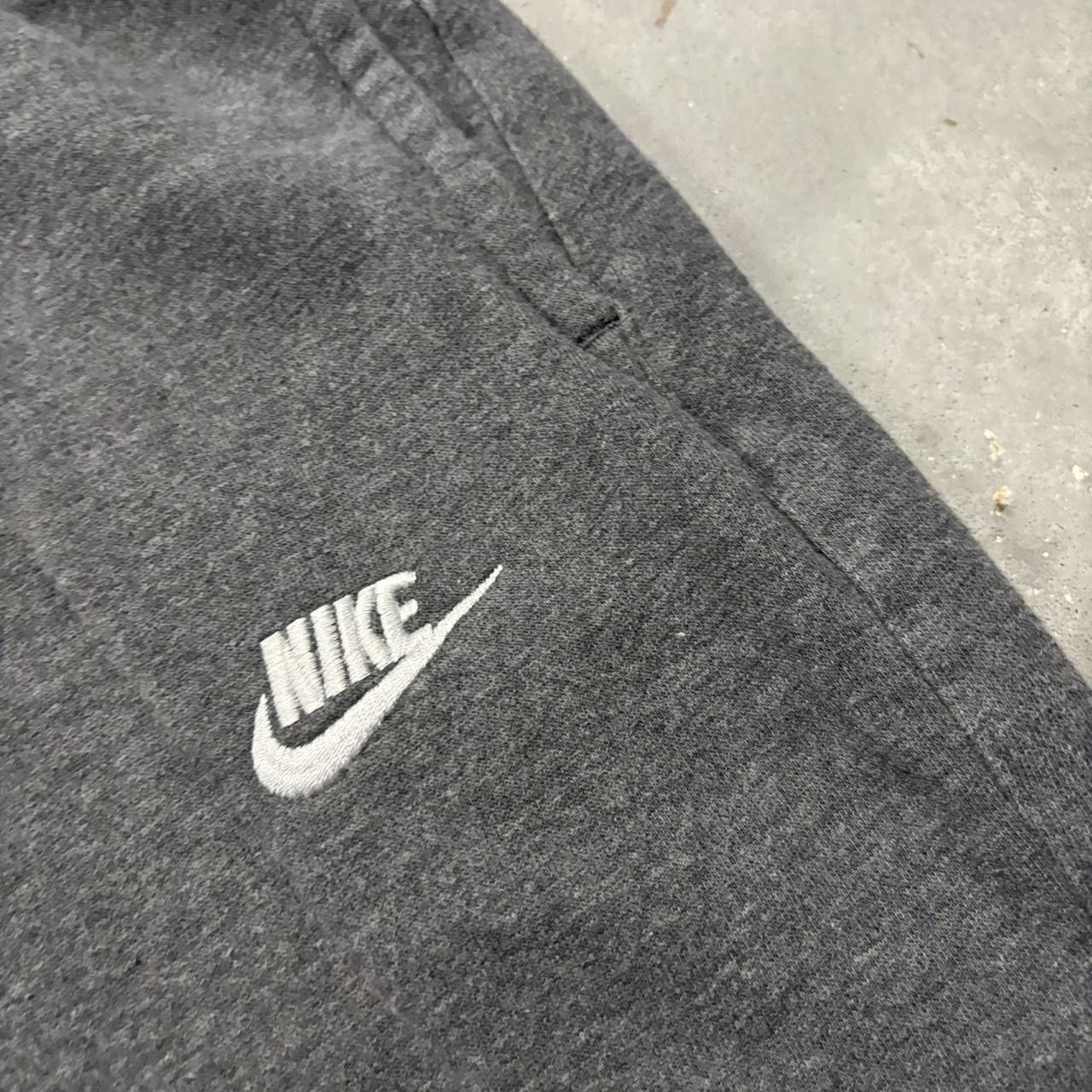 Nike × Vintage Crazy Vintage Y2K/2000s Grey Nike Streetwear Essential Sweatpants! Size US 30 / EU 46 - 5 Thumbnail
