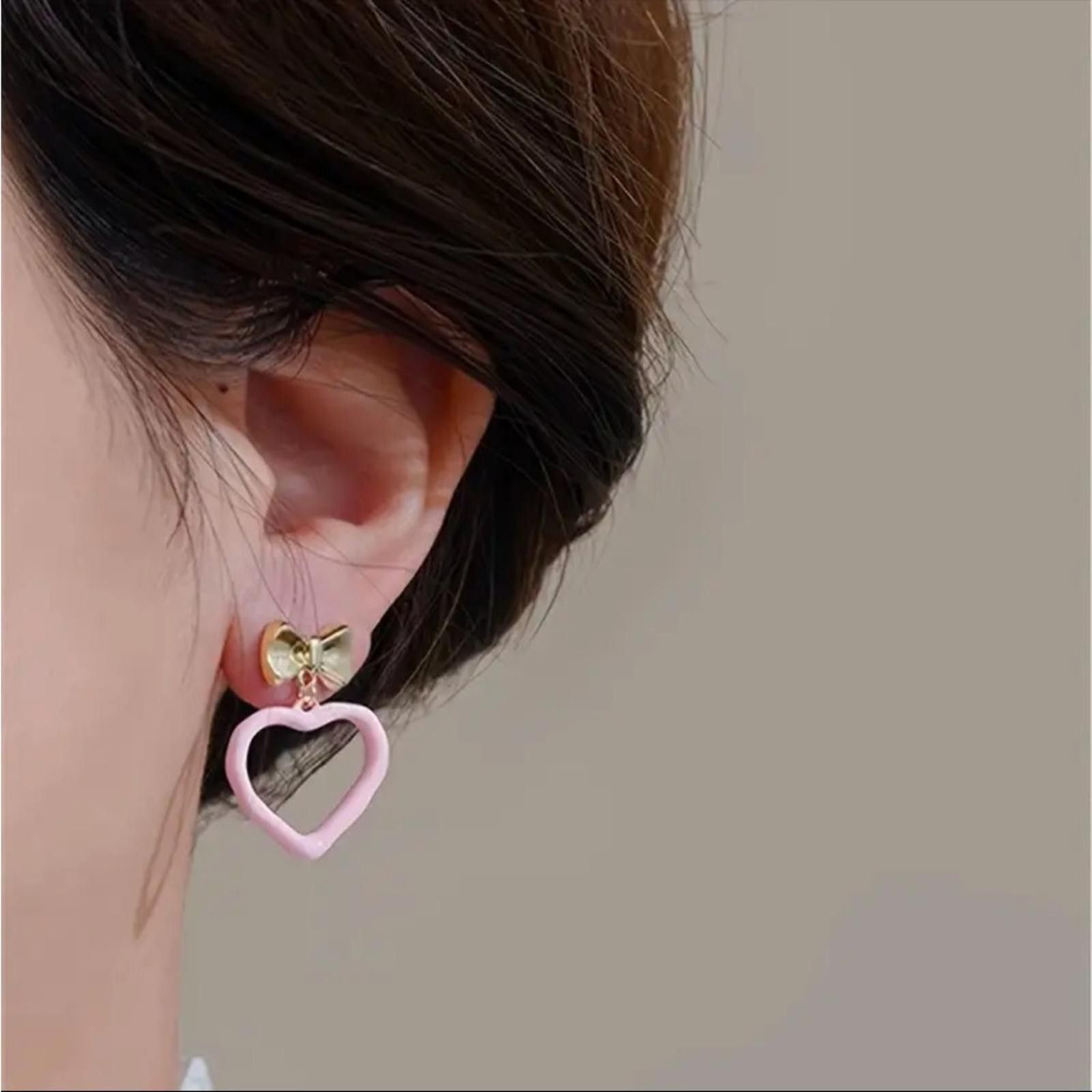 Designer Pink and Gold Bow Heart Coquette Earrings Size ONE SIZE - 3 Thumbnail