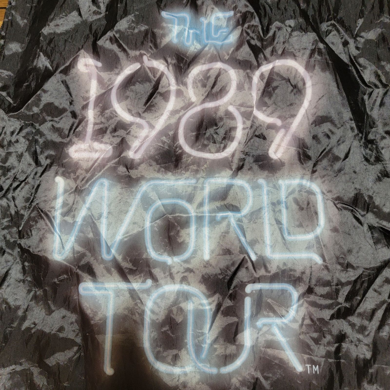 Other Taylor Swift Nylon Drawstring Bag/Backpack "1989 World Tour" Size ONE SIZE - 2 Thumbnail