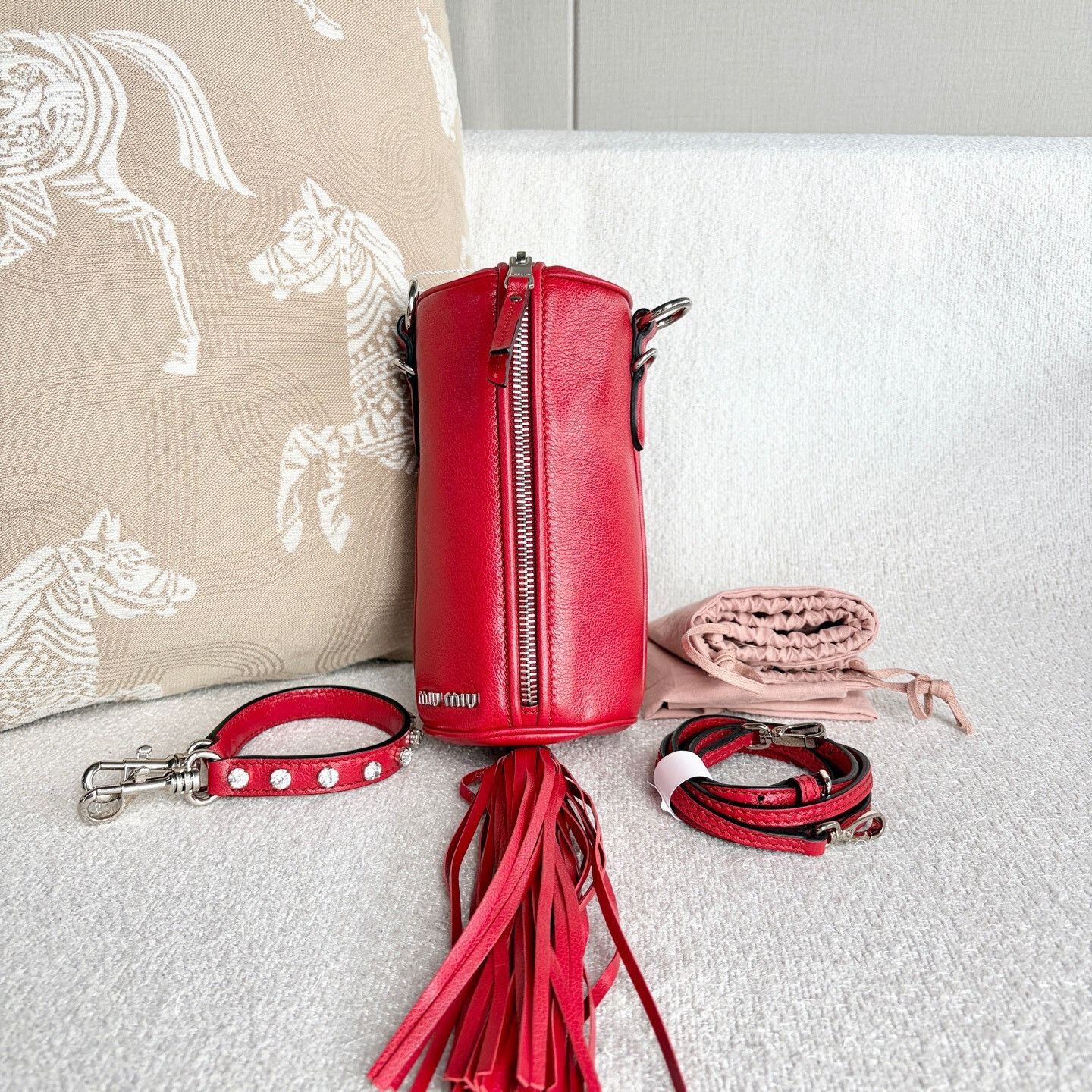 Miu Miu Pre-loved Bag Very good condition Size ONE SIZE - 1 Thumbnail