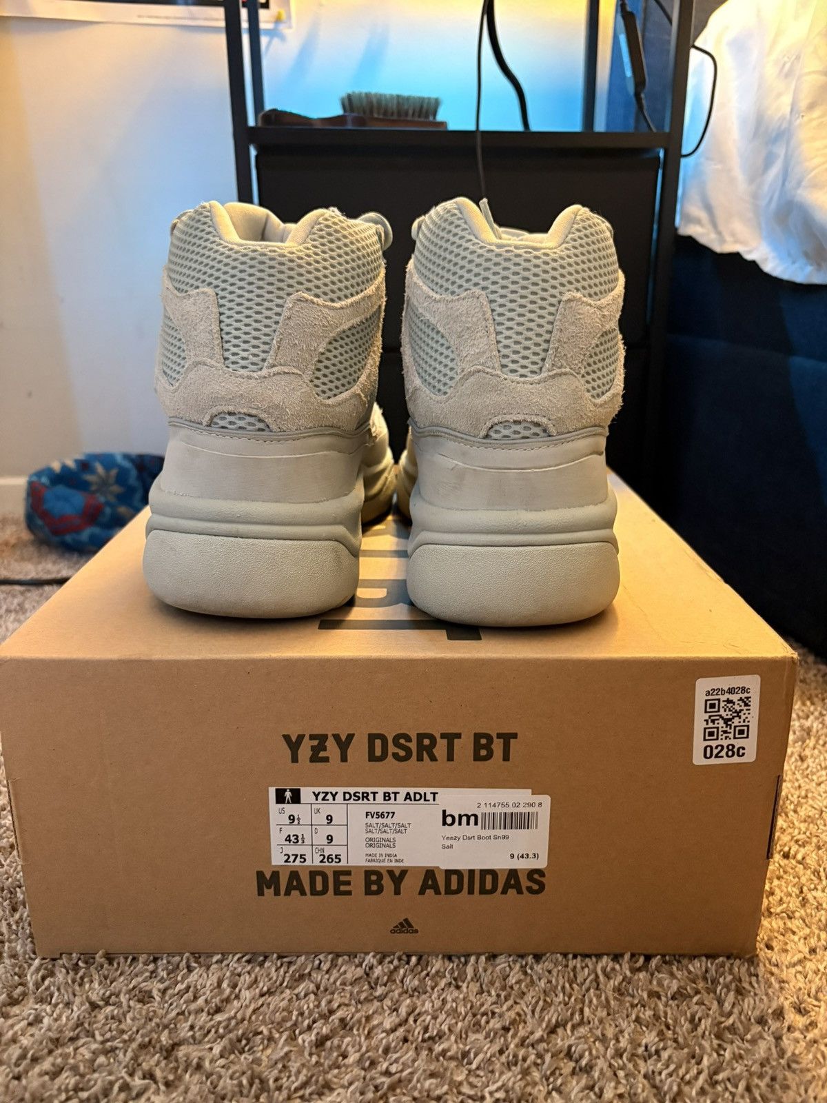 Yeezy Yeezy Boot, Salt Size US 9.5 / EU 42-43 - 5 Thumbnail