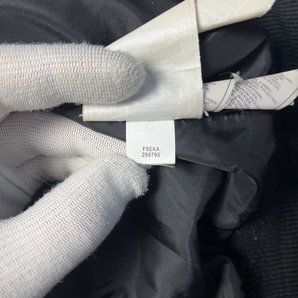 Nike Vintage Nike Cropped Puffer Jacket Swoosh Streetwear Y2K Size L / US 10 / IT 46 - 11 Thumbnail