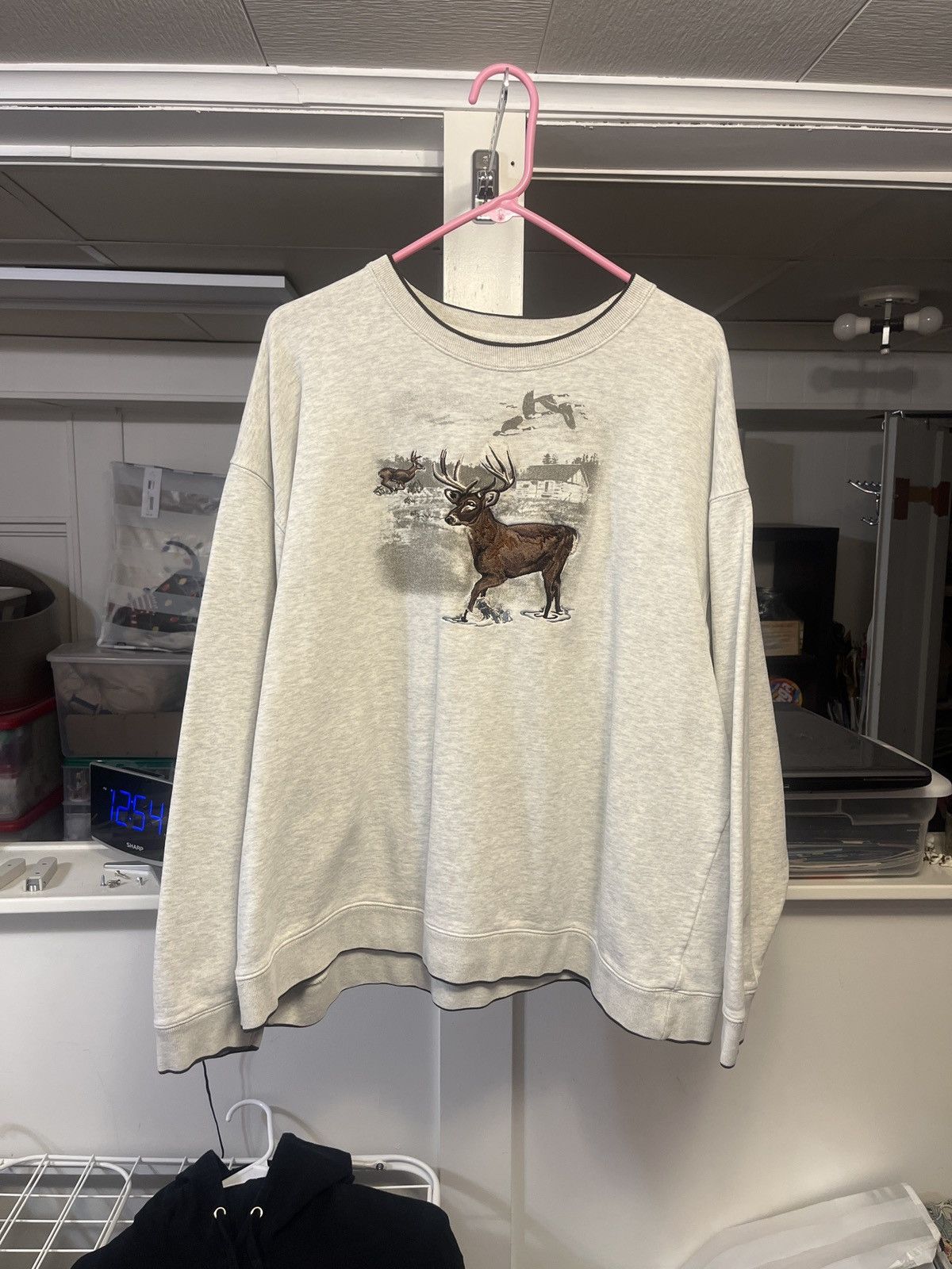 Vintage Vintage Embroidered Deer Sweatshirt Size US XL / EU 56 / 4 - 6 Thumbnail