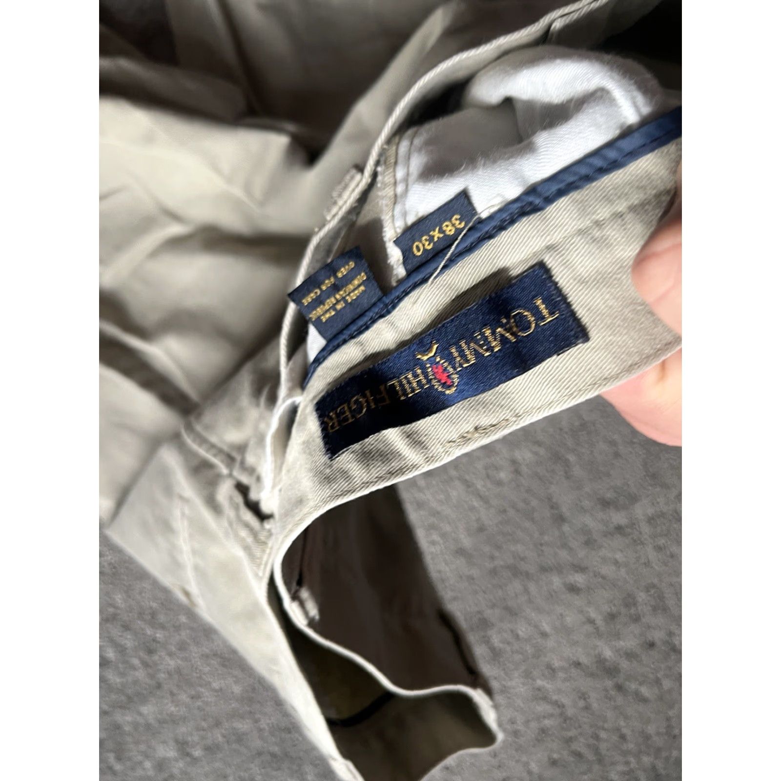 Tommy Hilfiger Tommy Hilfiger Mens Dress Pants Straight Leg Pleated Front Beige 38x30 Size 38 Regular N/A Size US 38 / EU 54 - 6 Thumbnail