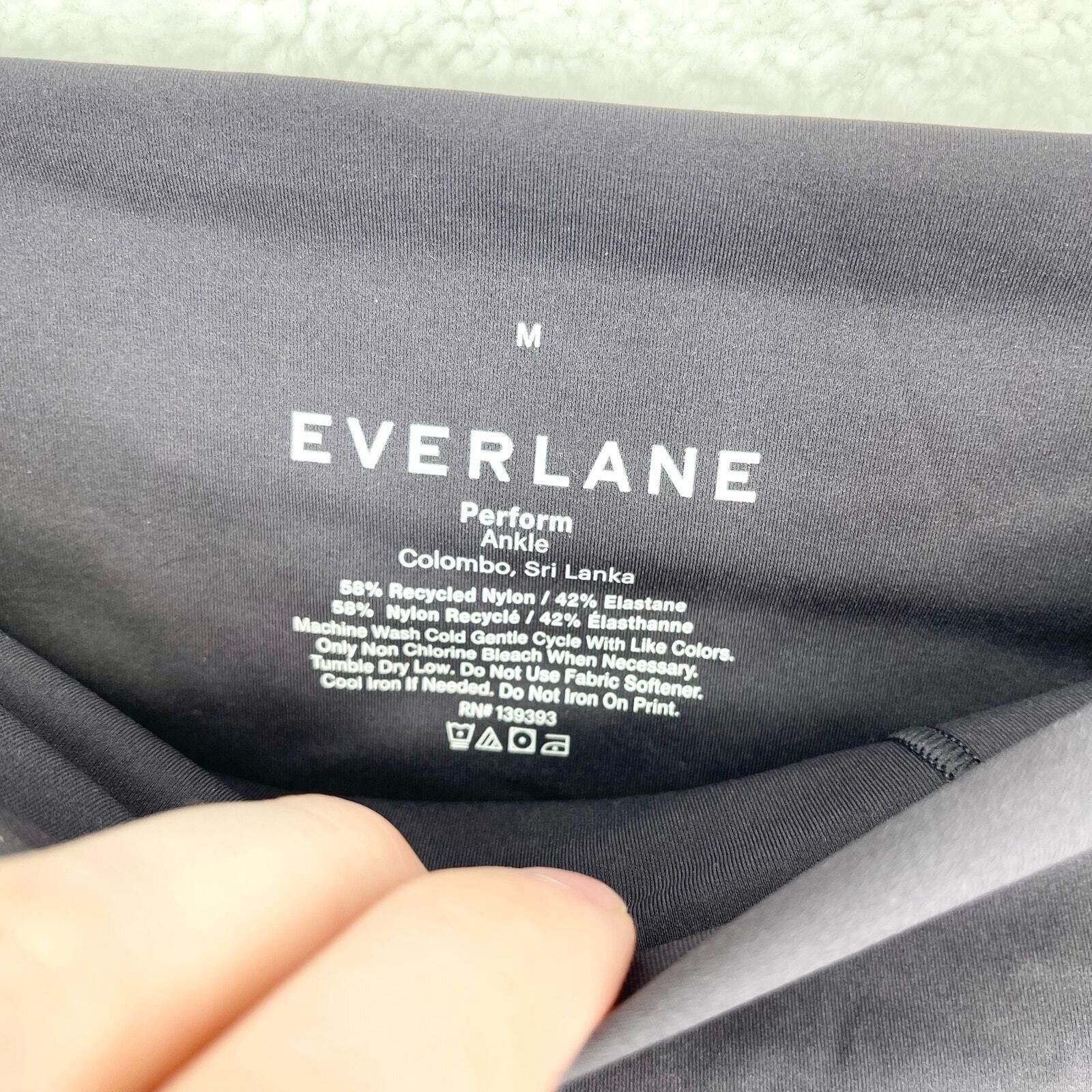 Everlane Everlane The Perform High Waisted Purple Legging Size Medium Size 29" - 2 Thumbnail