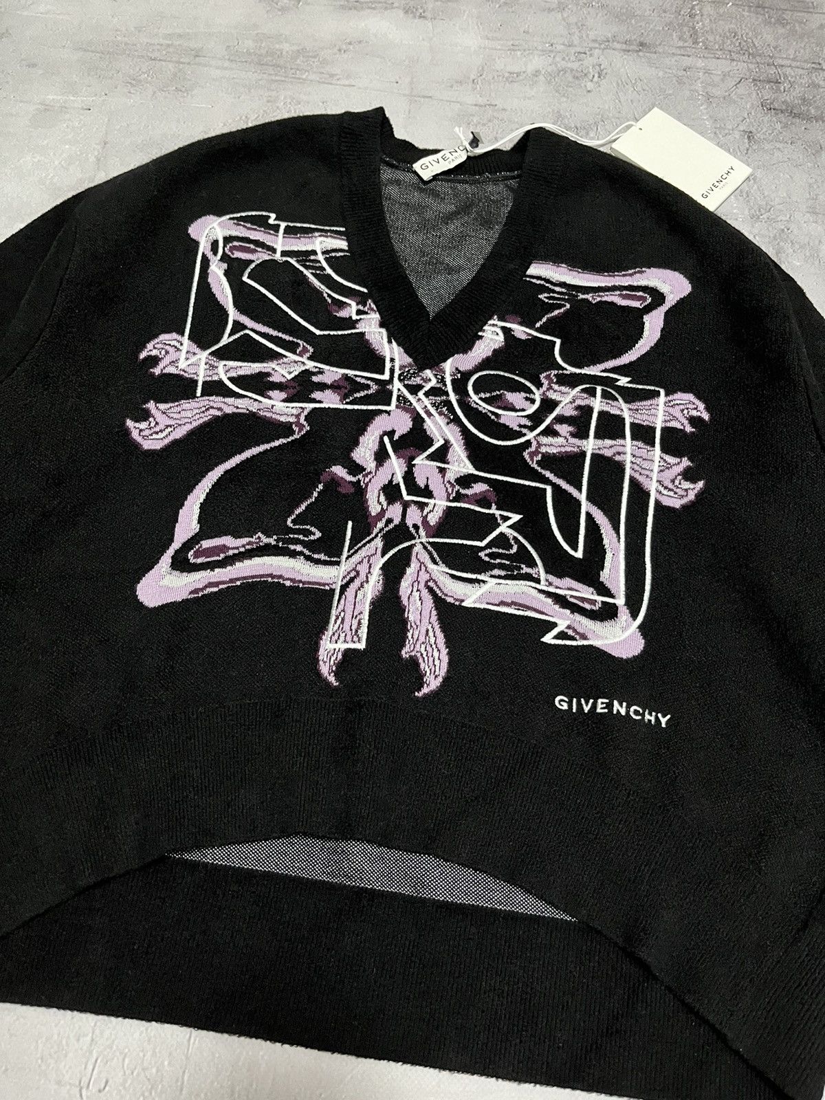 Givenchy Givenchy Limited Edition V-Neck Sweater Year of Rat Size XS / US 0-2 / IT 36-38 - 5 Thumbnail