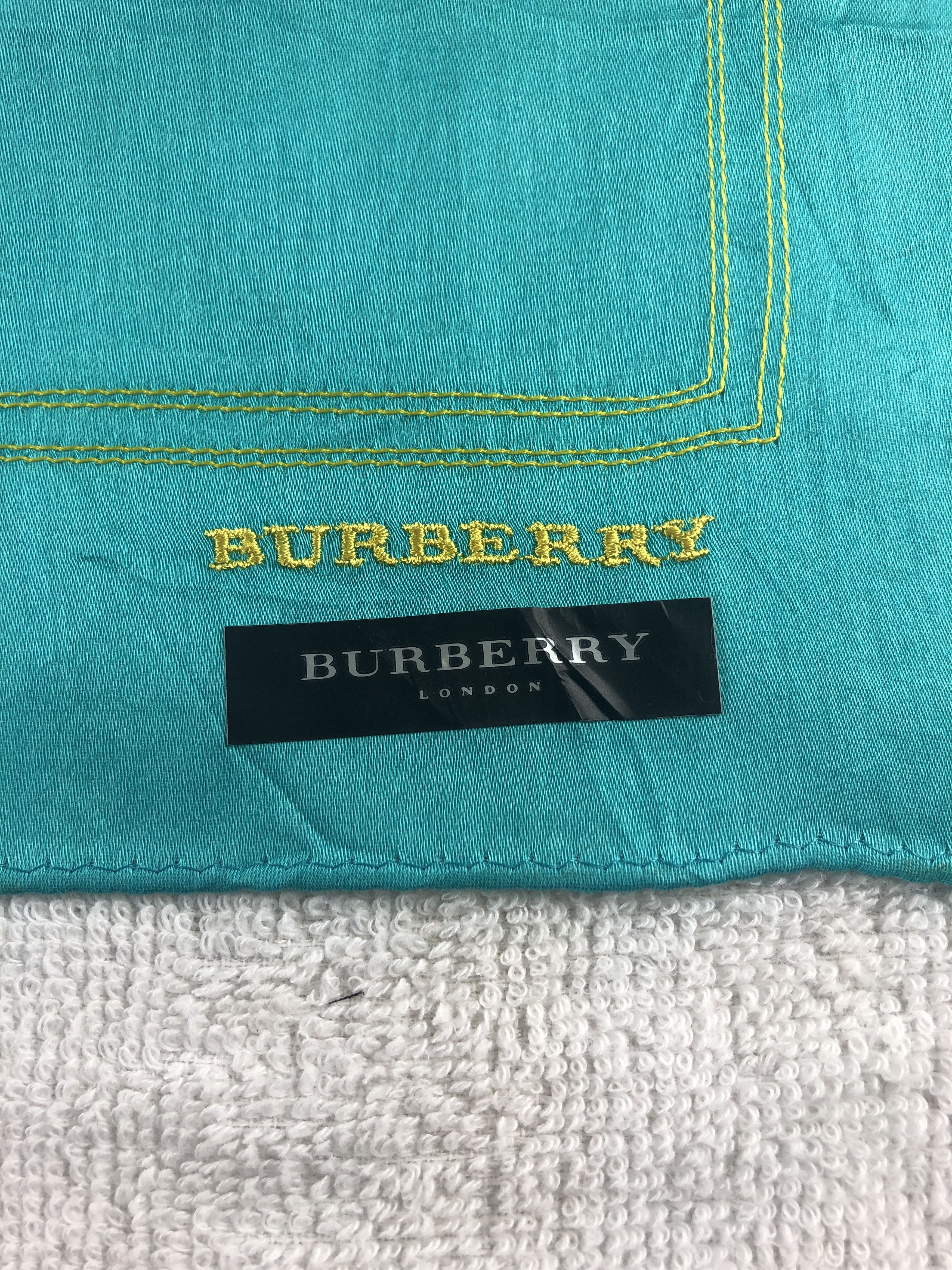 Burberry Burberry Handkerchief / Bandana / Neckerchief Size ONE SIZE - 5 Thumbnail