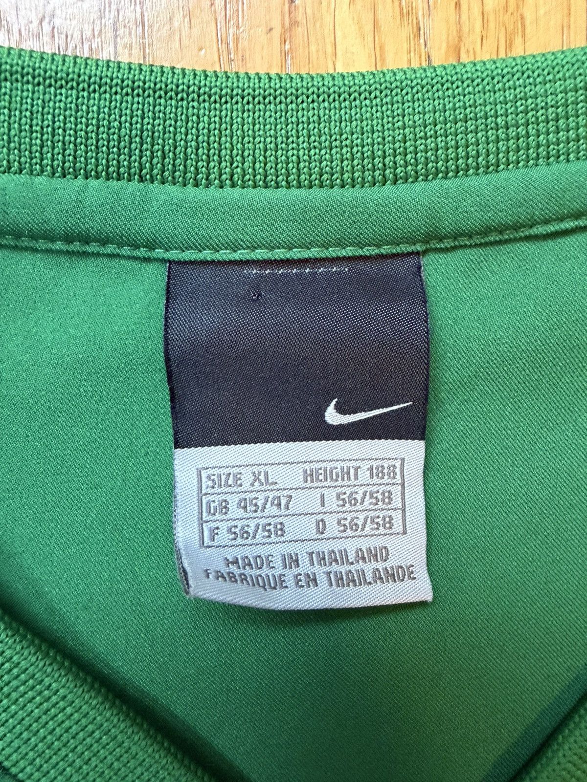 Nike Wolfsburg 05/06 Home - XL - Nike Size US XL / EU 56 / 4 - 5 Thumbnail
