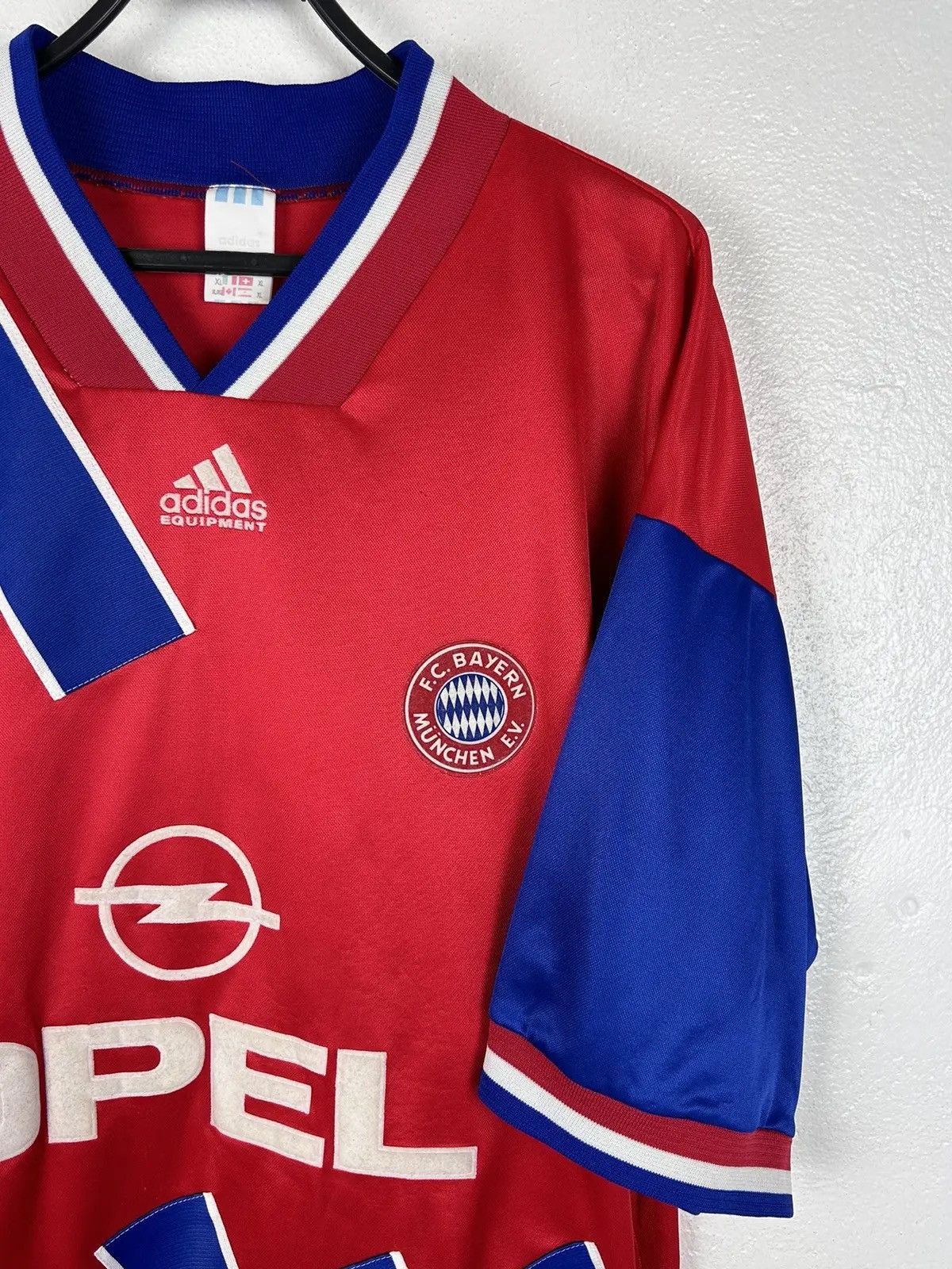 Adidas 90s Vintage Adidas Bayern Munchen 1993/94/95 Home Kit Jersey Size US XL / EU 56 / 4 - 2 Thumbnail