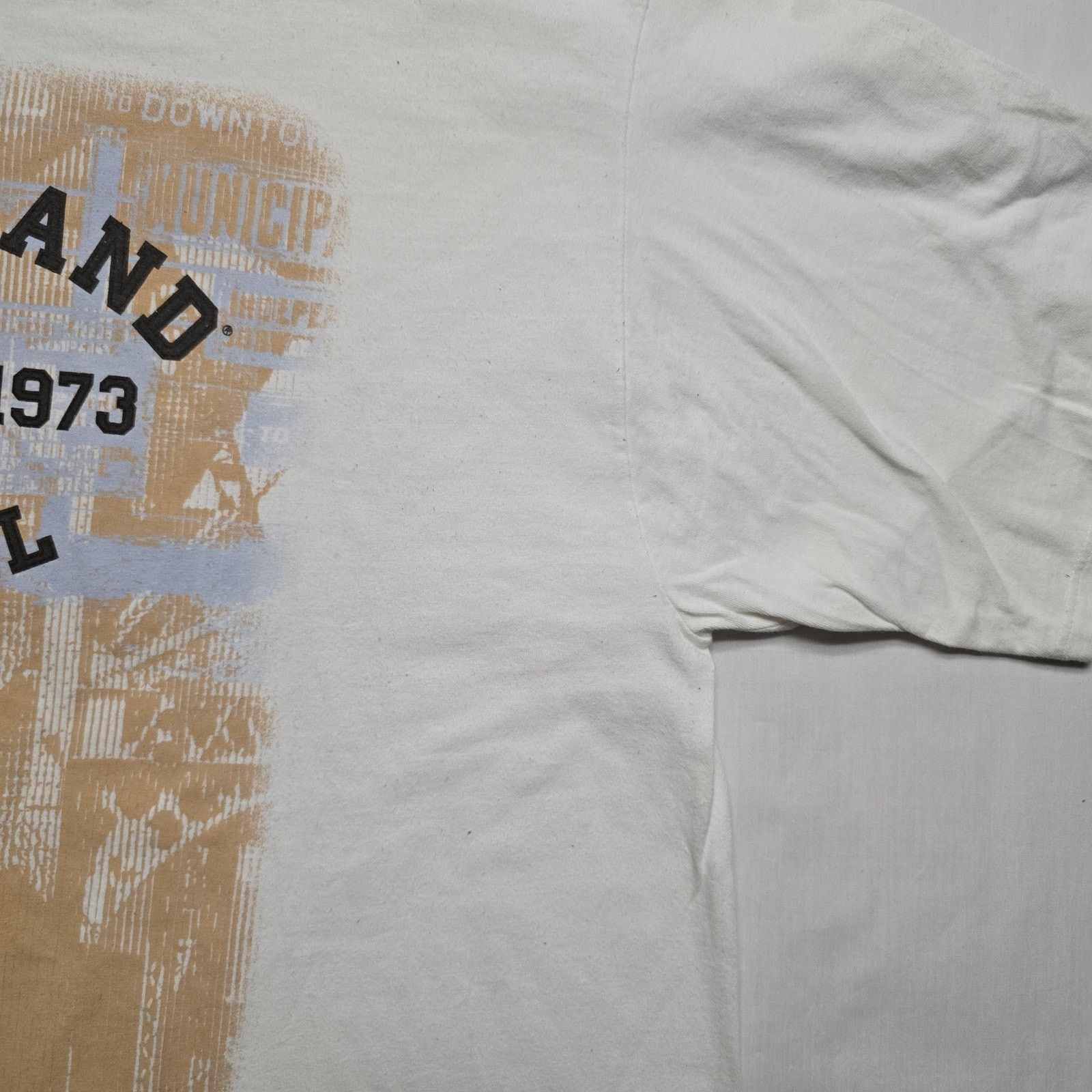 Timberland Vintage Timberland Shirt XL White Logo Tee Y2K Streewear Size US XL / EU 56 / 4 - 4 Thumbnail