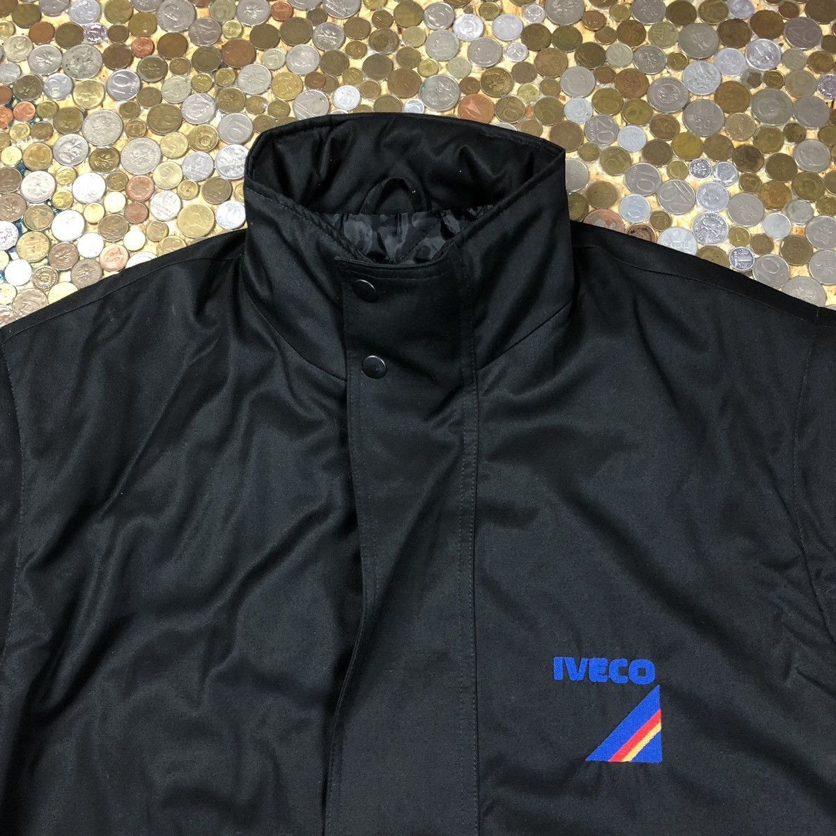 Vintage Vintage iveco logo bomber jacket Size US M / EU 48-50 / 2 - 2 Thumbnail