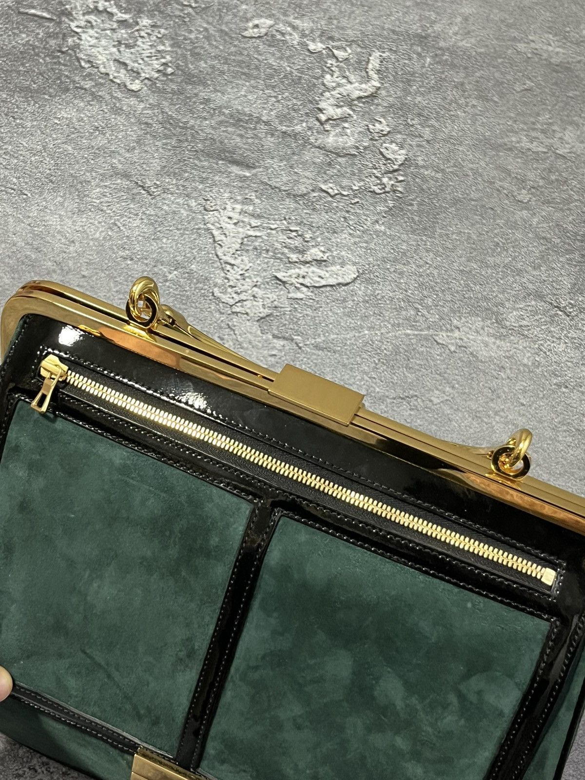 Balmain × H&M Balmain x H&M Green Suede Bag Size ONE SIZE - 2 Thumbnail