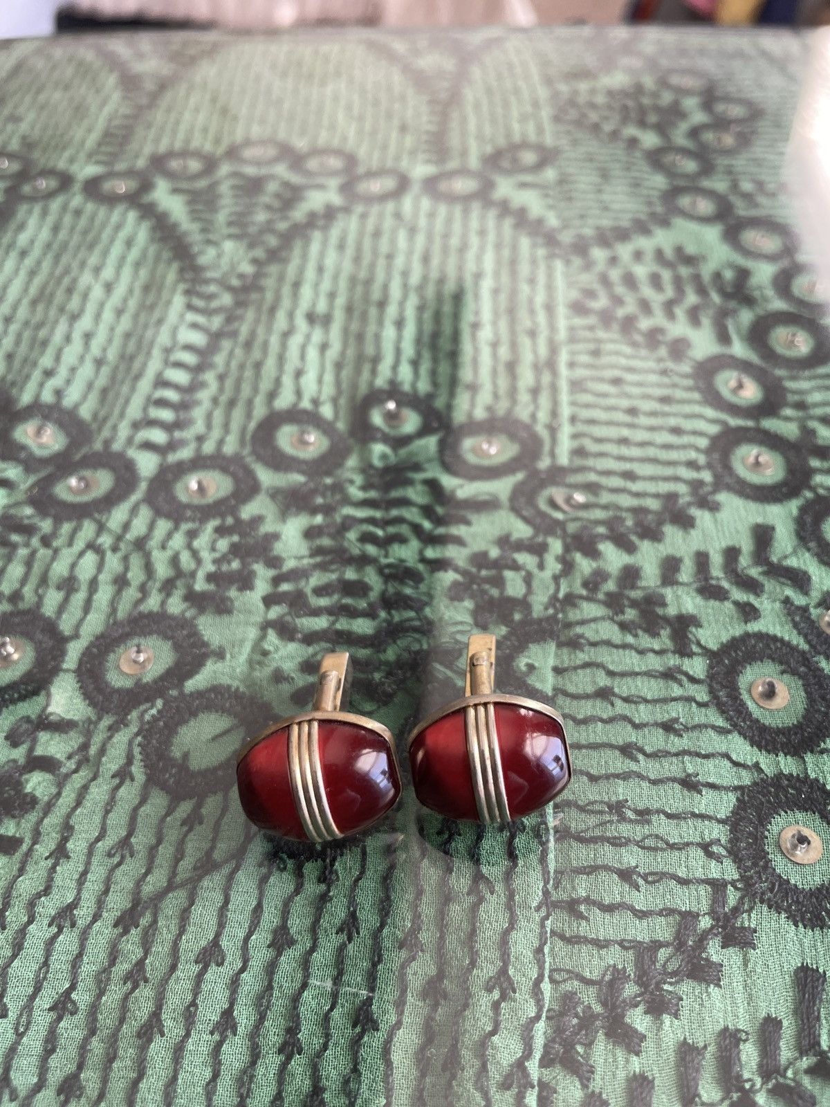 Vintage Stone & Gold Tone vintage cuff links Size ONE SIZE - 1 Thumbnail