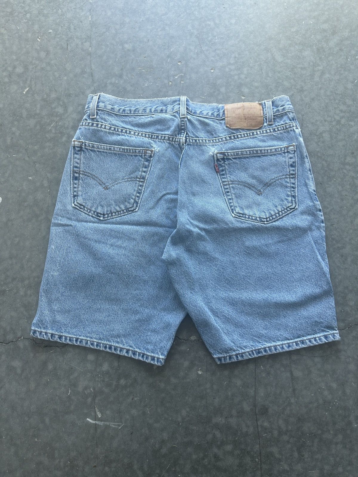 Levi's × Vintage Vintage Y2K Levi’s 505 Jean Shorts Size US 36 / EU 52 - 6 Thumbnail