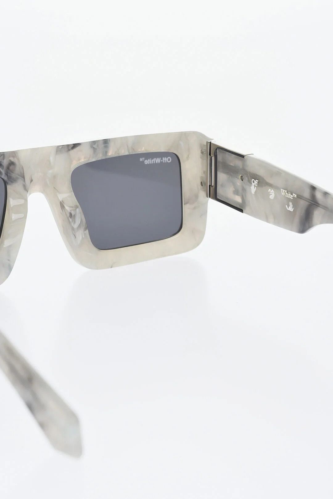 Off-White og1mm0426 Size: OS / Square Sunglasses in Grey Size ONE SIZE - 3 Thumbnail