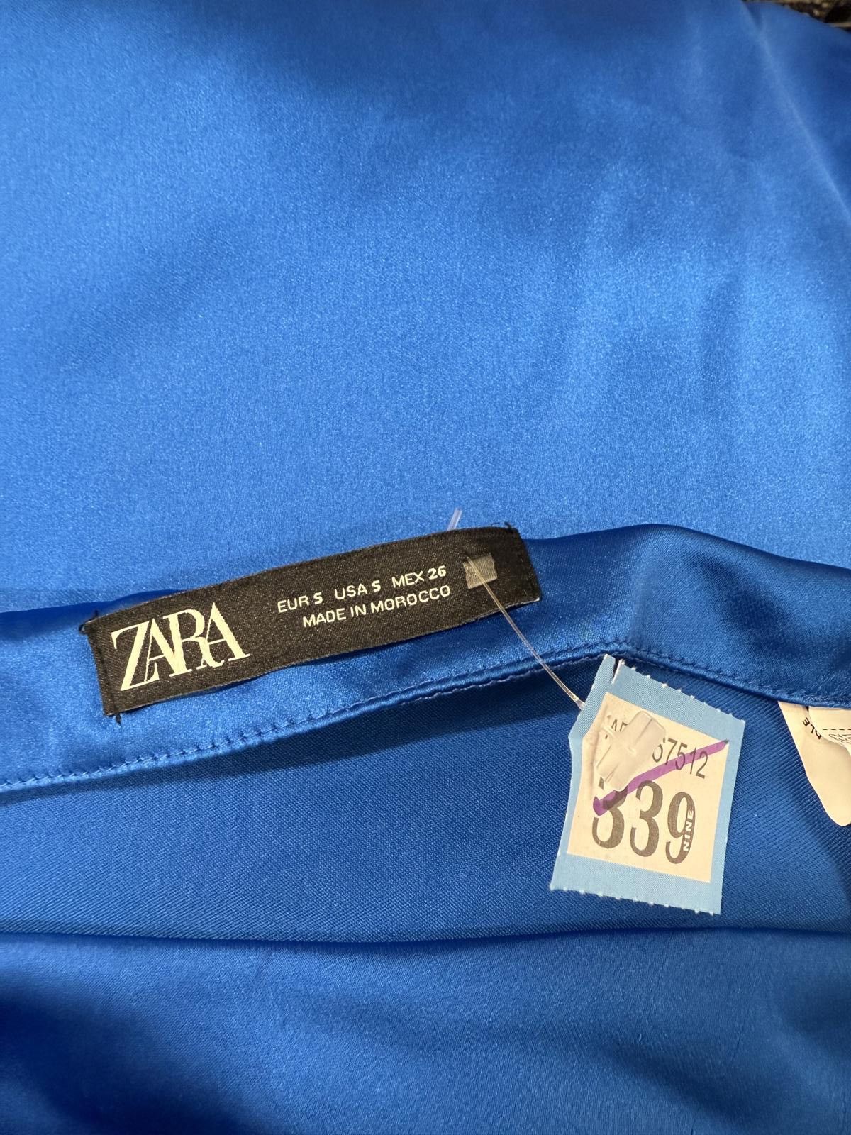 Zara Zara Blue Satin Midi Skirt with Ruched Detail Size 28" / US 6 / IT 42 - 2 Thumbnail