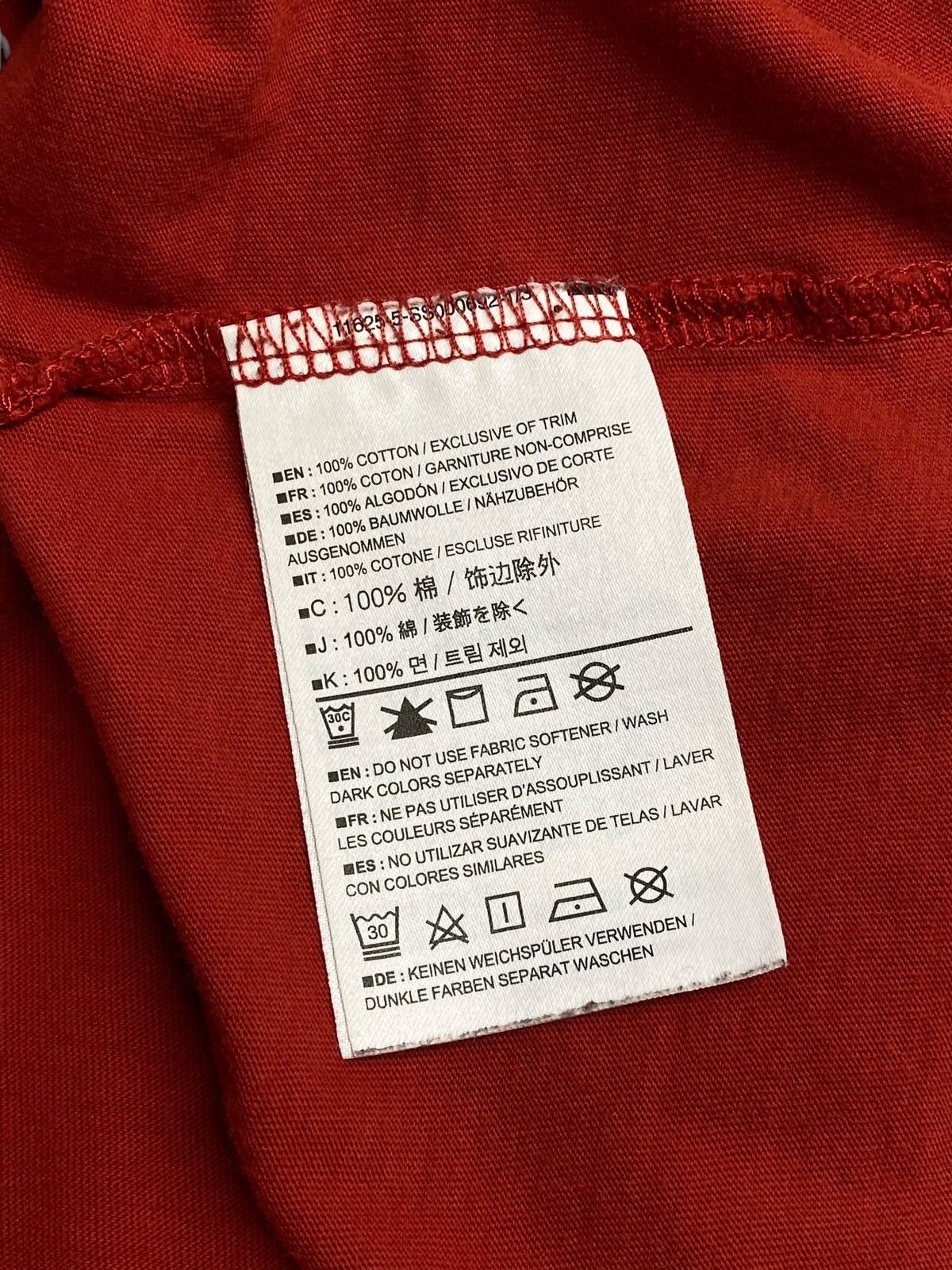 Arc'teryx 🔥 ARC’TERYX RED TEE MINIMAL LOGO TECH GORPCORE STAPLE Size US M / EU 48-50 / 2 - 11 Thumbnail