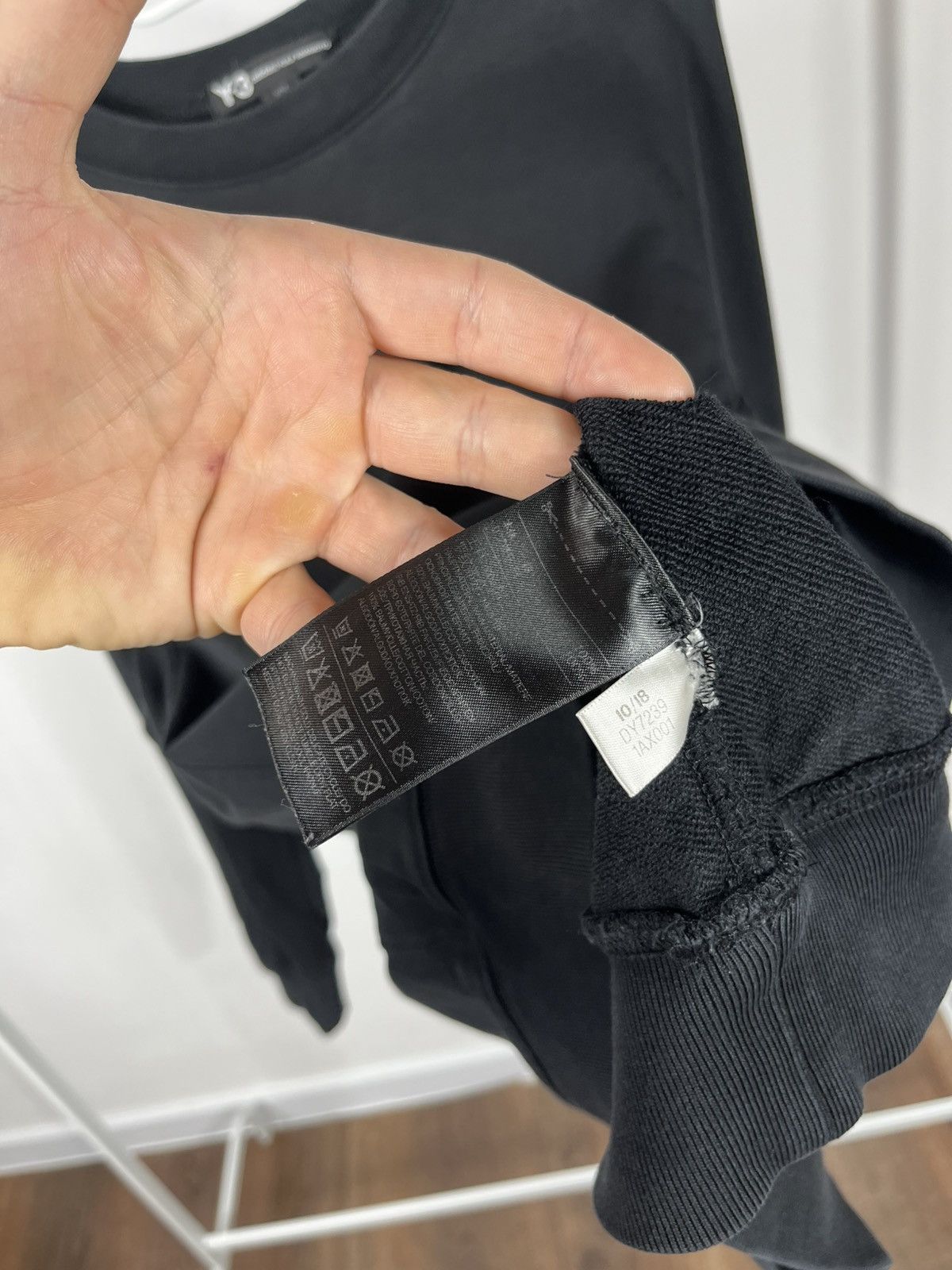 Yohji Yamamoto Y-3 Yohji Yamamoto Sweatshirt Slightly Faded Size M Size US M / EU 48-50 / 2 - 8 Thumbnail