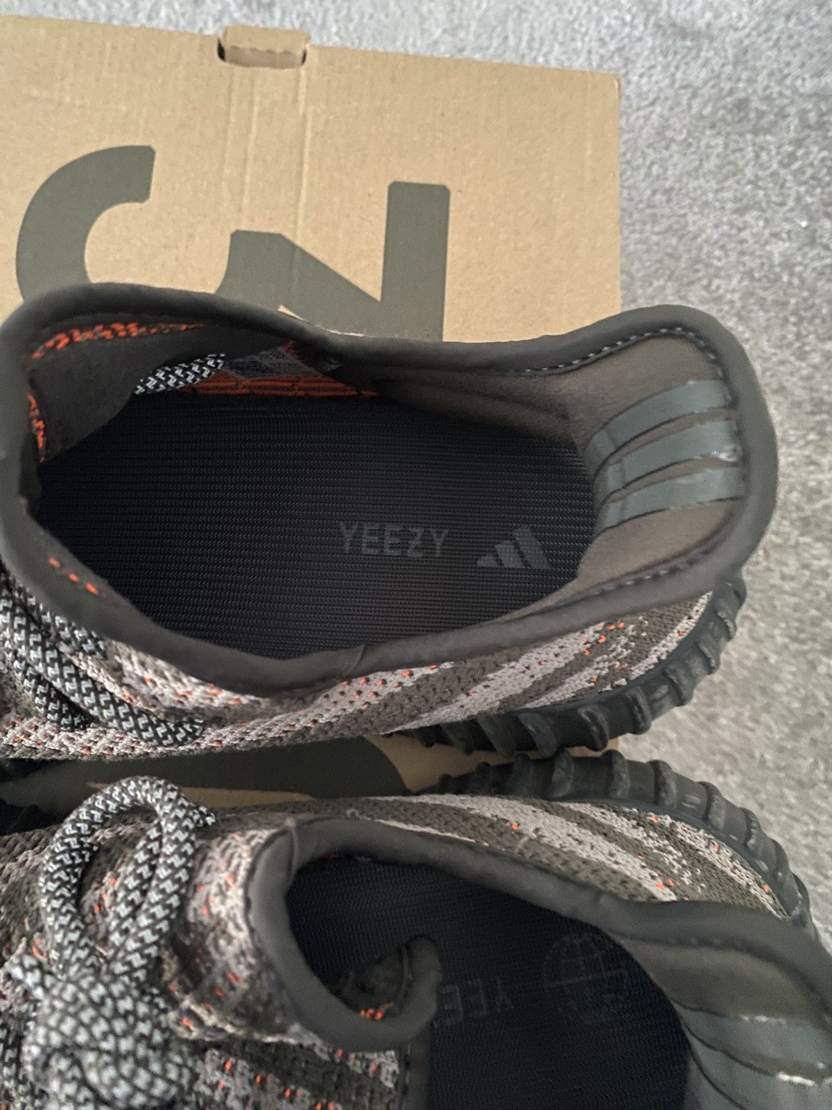 Yeezy Adidas Yeezy Boost 350 V2 Size US 10 / EU 43 - 8 Thumbnail
