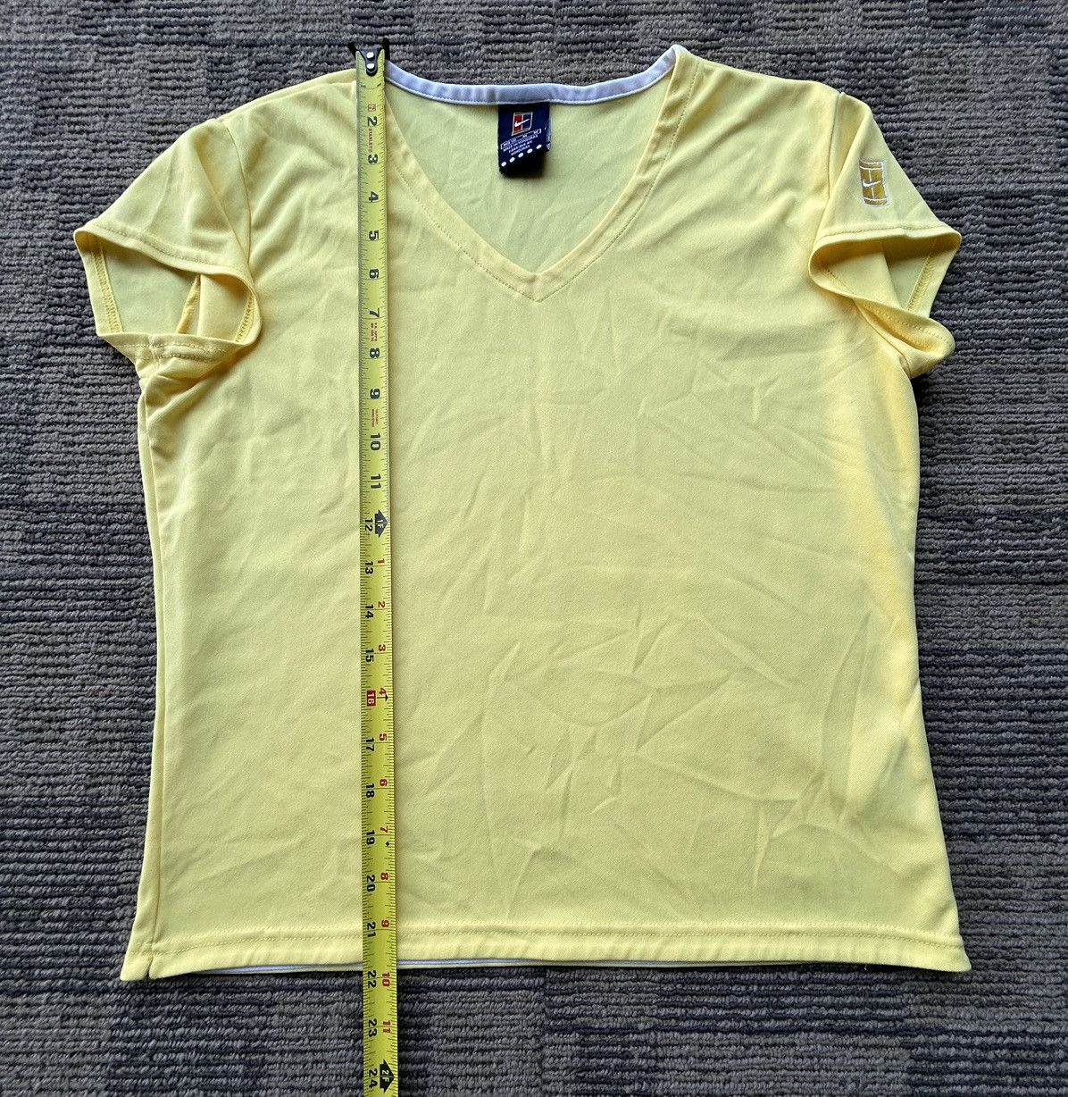 Nike Vtg Nike Andre Agassi Challenge Court Yellow T-shirt T-shirt Size M / US 6-8 / IT 42-44 - 4 Thumbnail