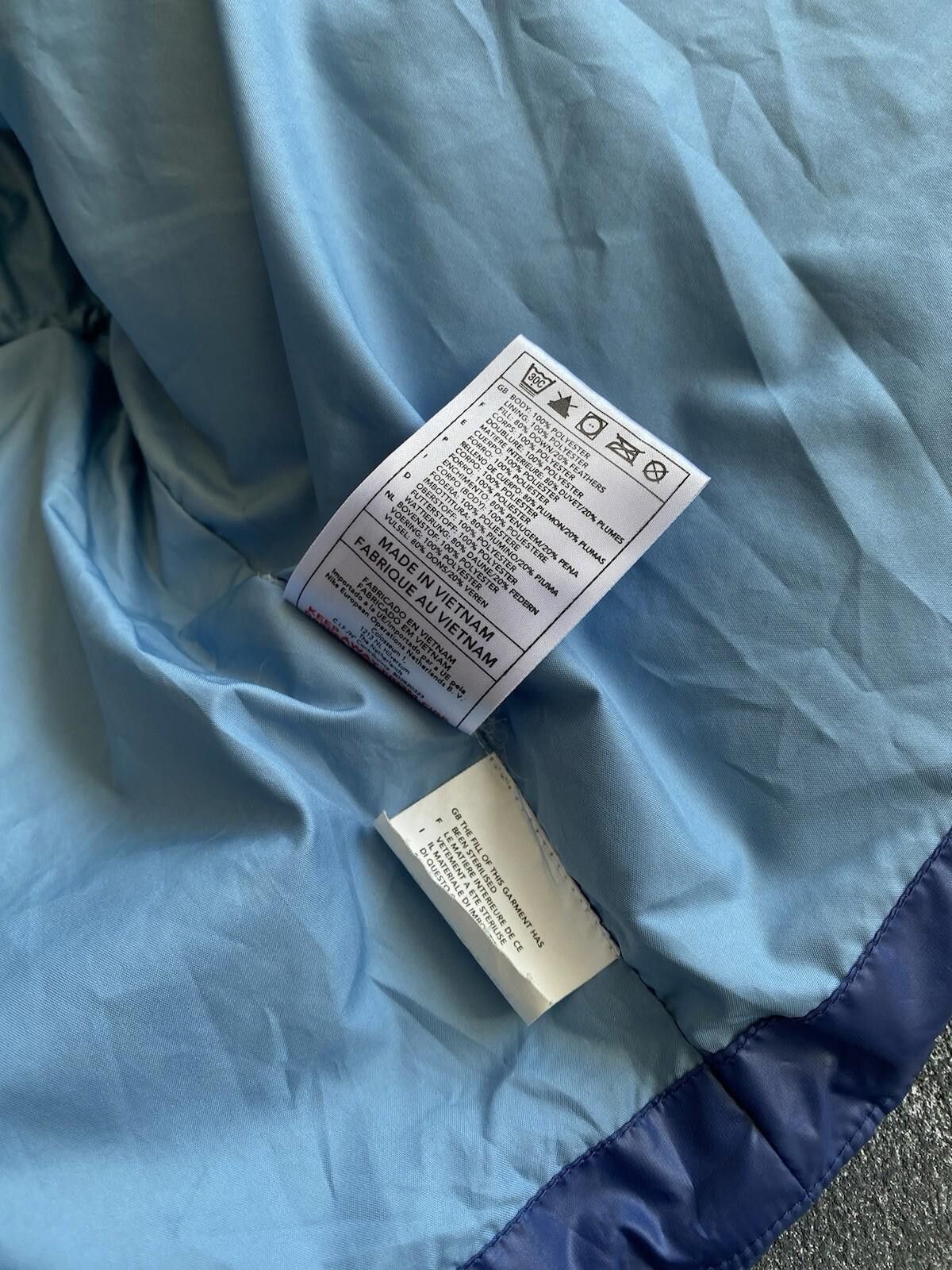 Nike 2000’s Nike “Sky Blue” Down Puffer Jacket Vintage Size M / US 6-8 / IT 42-44 - 12 Thumbnail