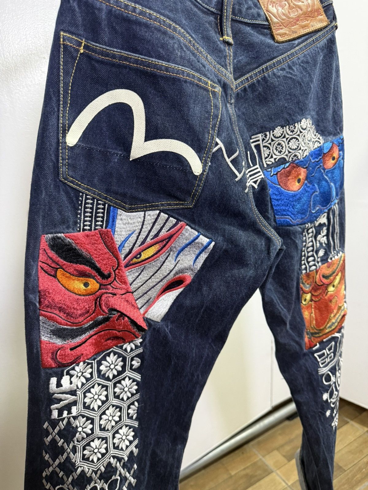 Evisu Evisu demon embroidered daicock Size US 28 / EU 44 - 10 Thumbnail