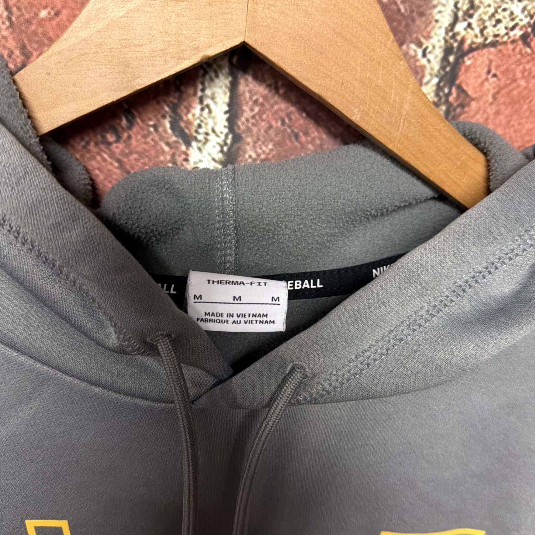 Nike Nike Baseball Hoodie Mens Therma Fit Sweatshirt Long Sleeve Gray Yellow M Size US M / EU 48-50 / 2 - 2 Thumbnail