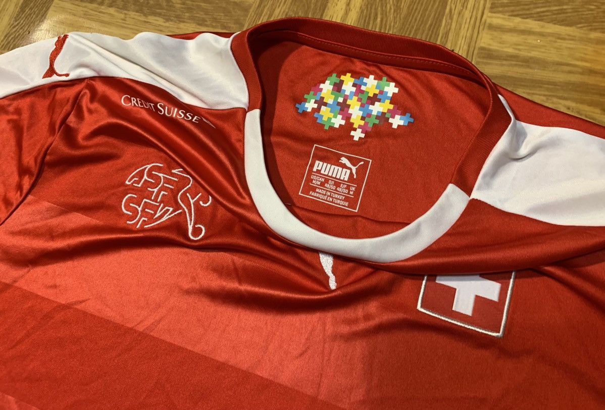 Puma 2016/17 Home Swiss Football Jersey Size US M / EU 48-50 / 2 - 5 Thumbnail