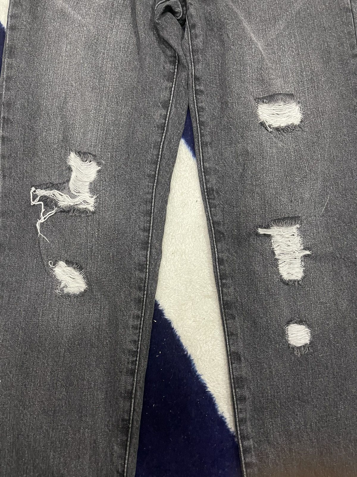 Japanese Brand × Jean Colza Distressed Jeans (13) Size 30" / US 8 / IT 44 - 11 Thumbnail