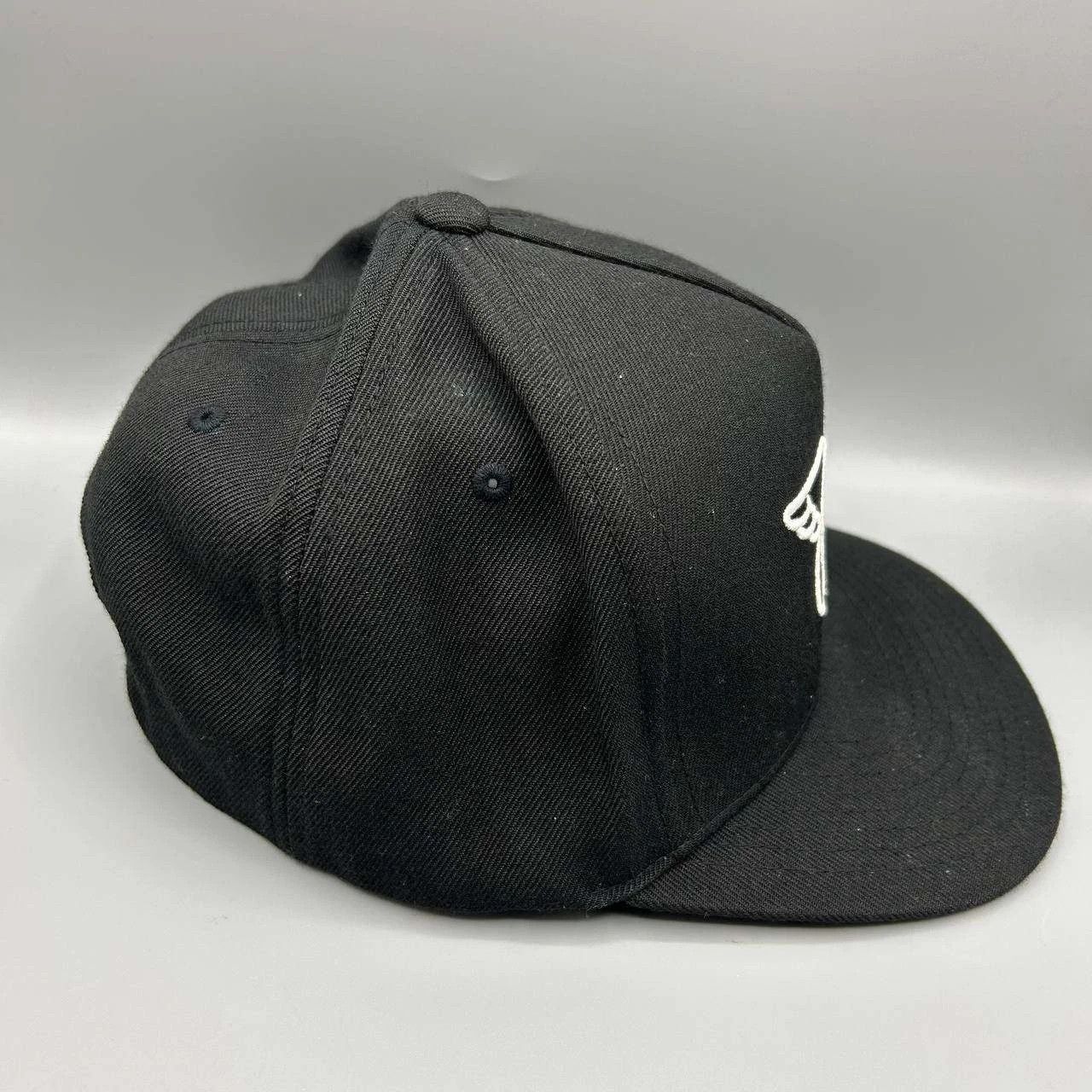 Vans Vans Off the Wall Hat Men Black Embroidered Snap Back Cotton Size ONE SIZE - 7 Thumbnail