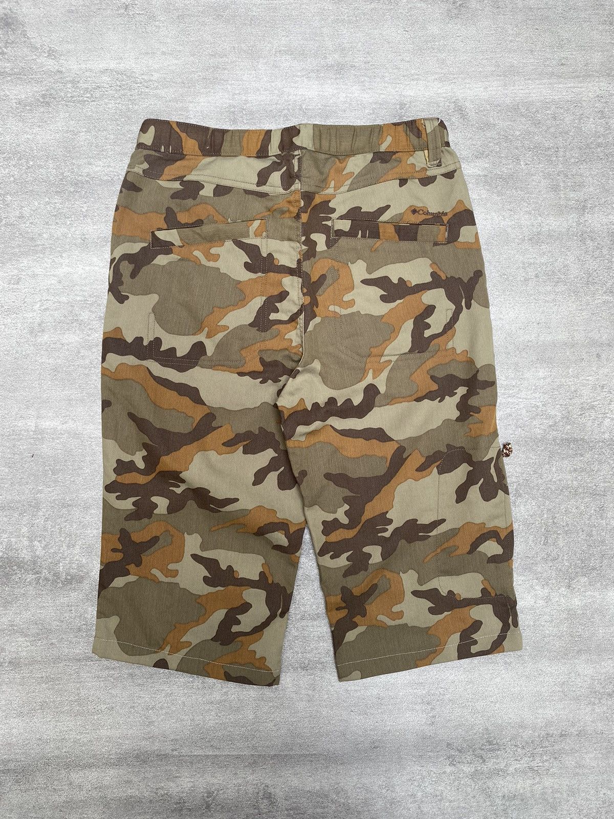 Columbia Columbia Titanium Camo Nylon Jorts Size US 30 / EU 46 - 1 Thumbnail