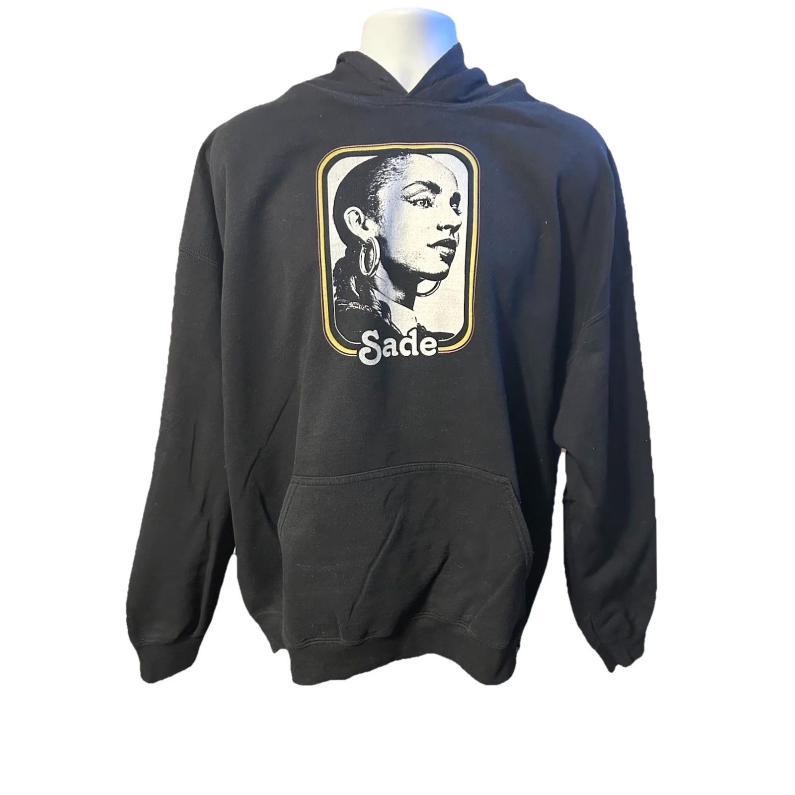 Gildan Sade Face Graphic Hoodie Adult 3XL Black Kangaroo Pocket Hoodie Gildan Heavy Blend Pullover Unisex Mens Womens Sweatshirt Graphic Print Hooded Pockets Size US XXL / EU 58 / 5 - 2 Thumbnail