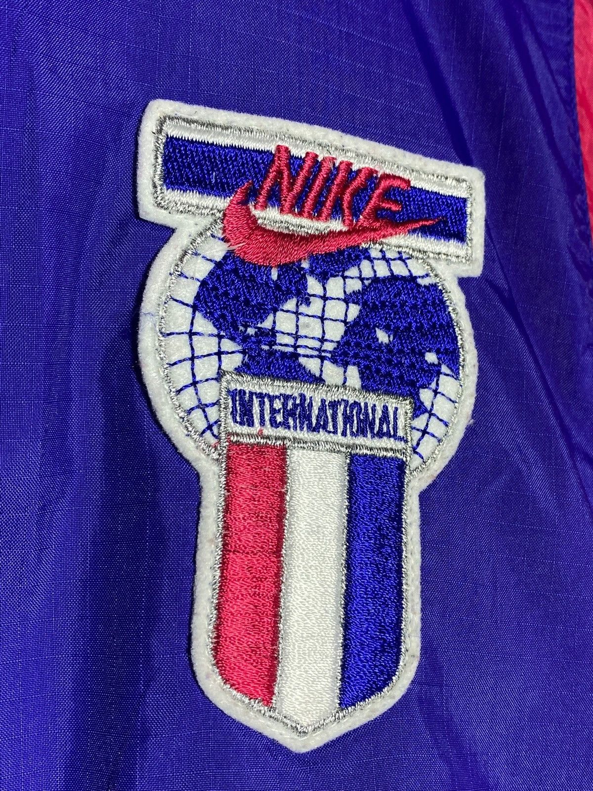 Nike 🔥 90S NIKE INTERNATIONAL NYLON TRACK JACKET RARE STYLE RETRO Size US M / EU 48-50 / 2 - 10 Thumbnail