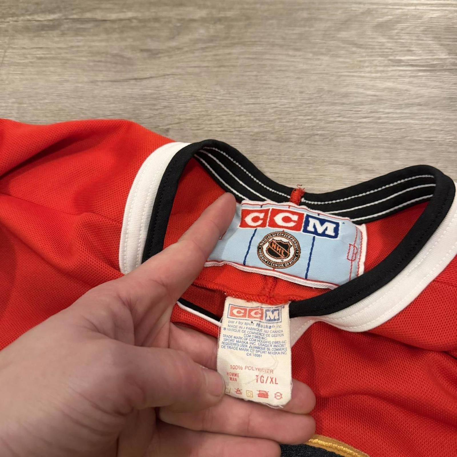 Ccm vintage chicago blackhawks CCM jersey 90s XL Size US XL / EU 56 / 4 - 8 Thumbnail