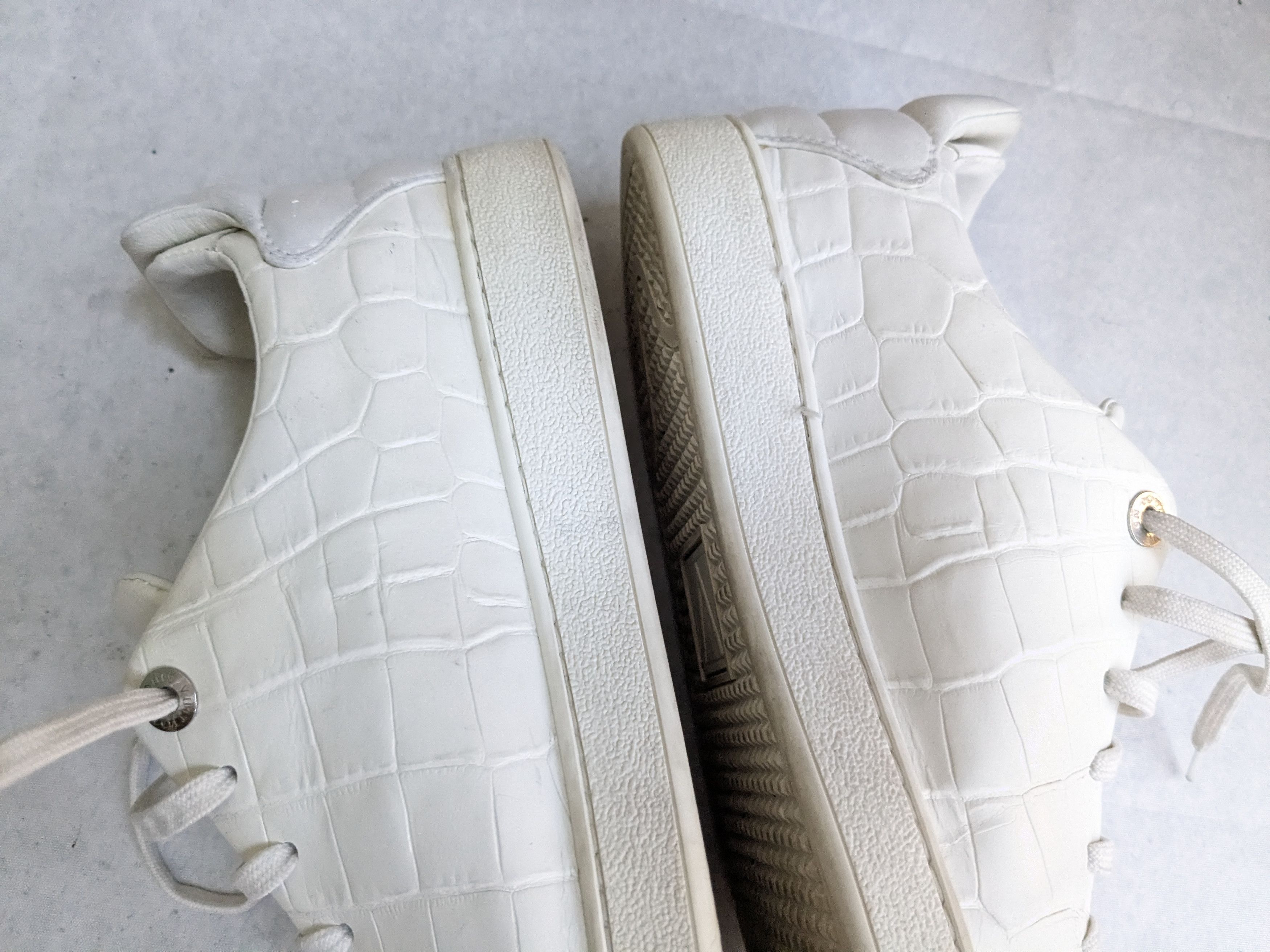 Louis Vuitton Louis Vuitton Frontrow Sneakers White 9 Croc Low Tops Size US 9 / EU 42 - 13 Thumbnail