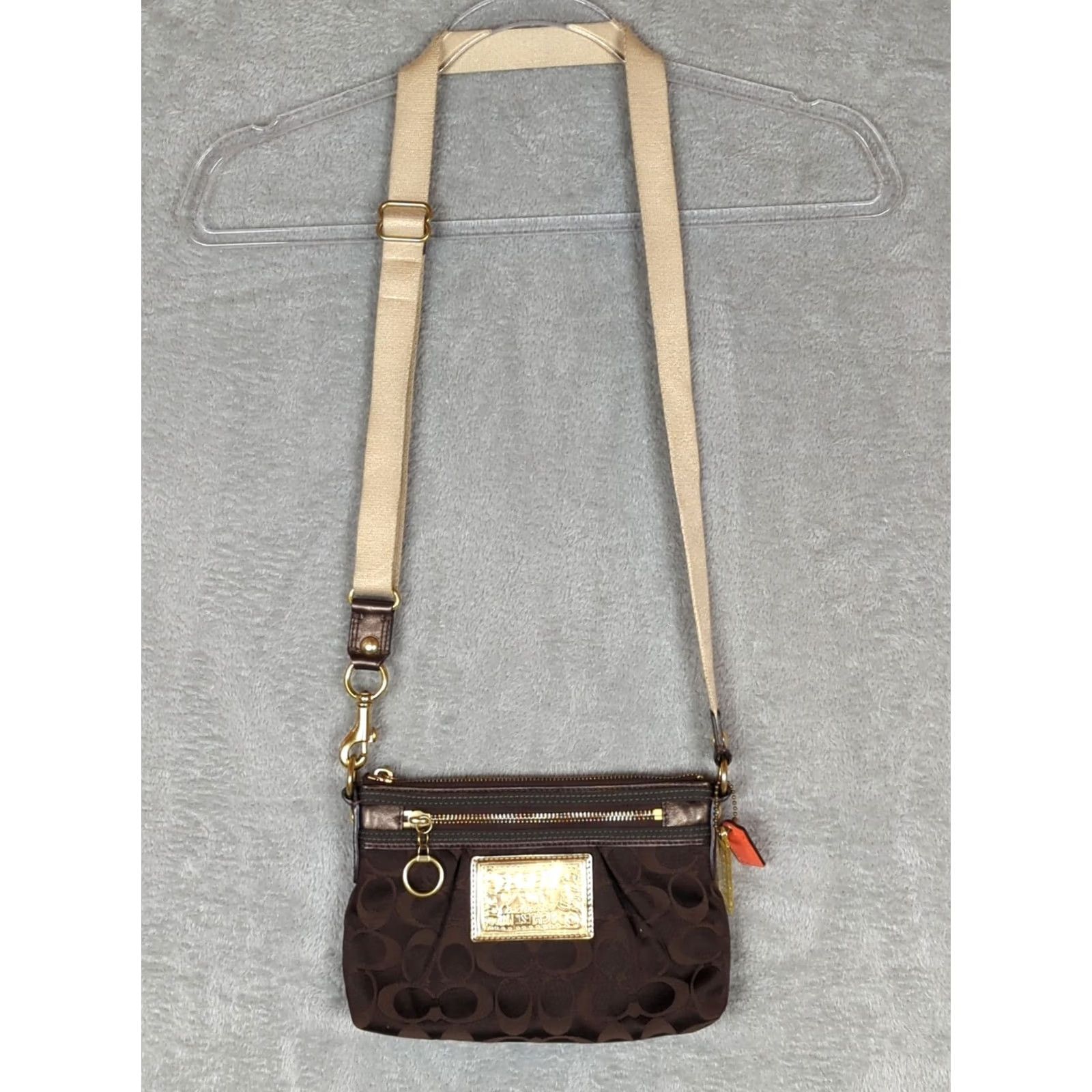 Coach VINTAGE? No. Size ONE SIZE - 2 Thumbnail