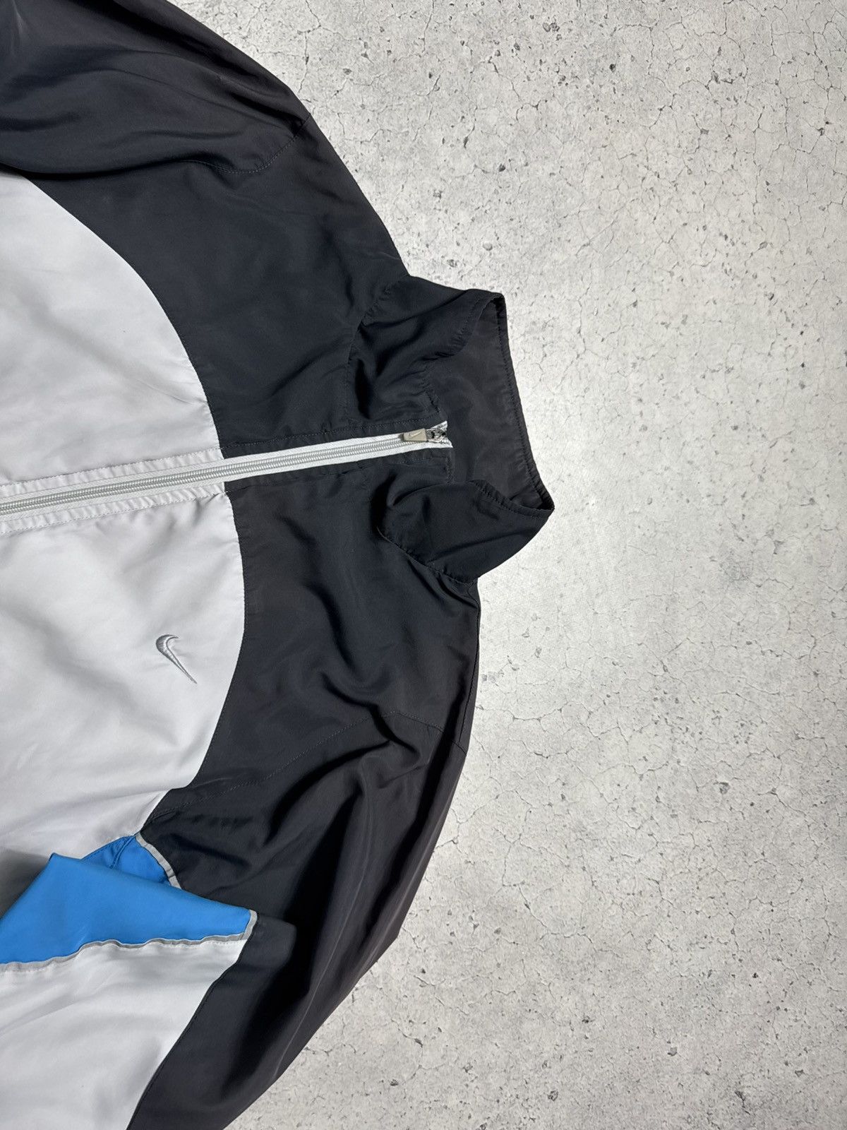 Nike Nike Vintage Nylon Full Zip Windbreaker Jacket Drill Swoosh Size US XL / EU 56 / 4 - 6 Thumbnail