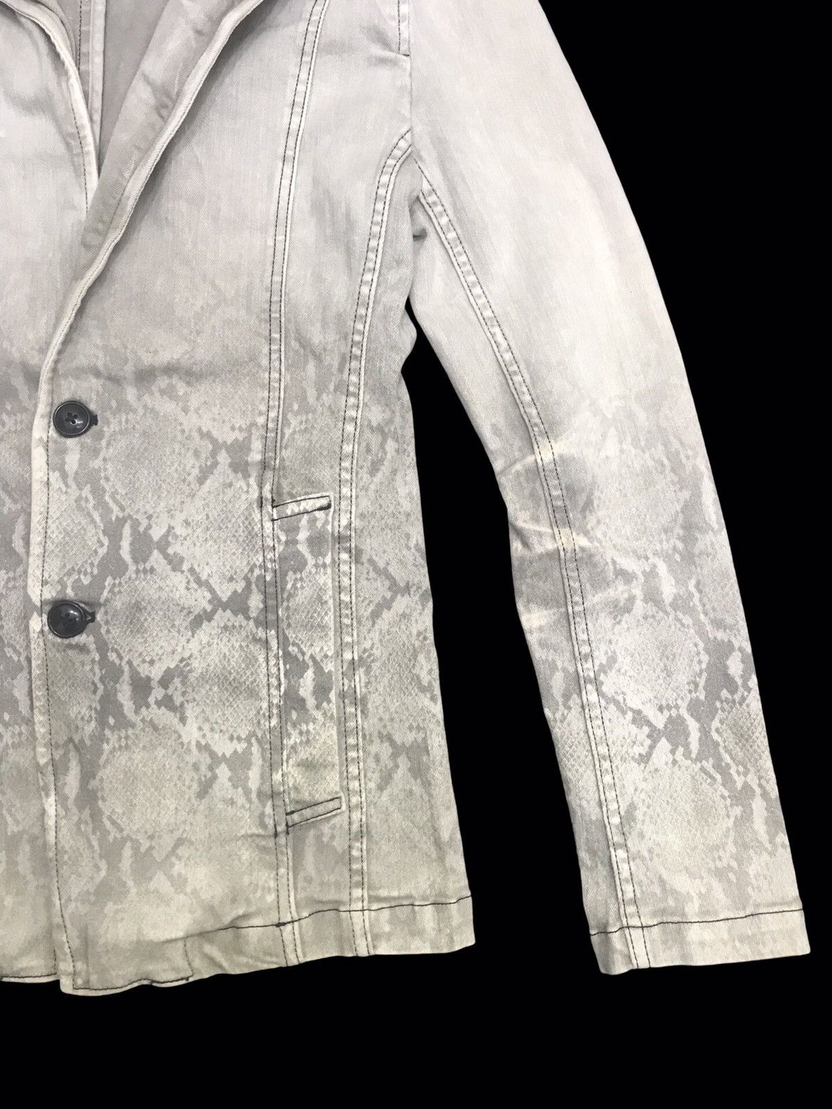 Tornado Mart 💥VERY RARE💥TORNADO MART SNAKESKIN SKINNY FIT JACKET F362 Size S / US 4 / IT 40 - 8 Thumbnail