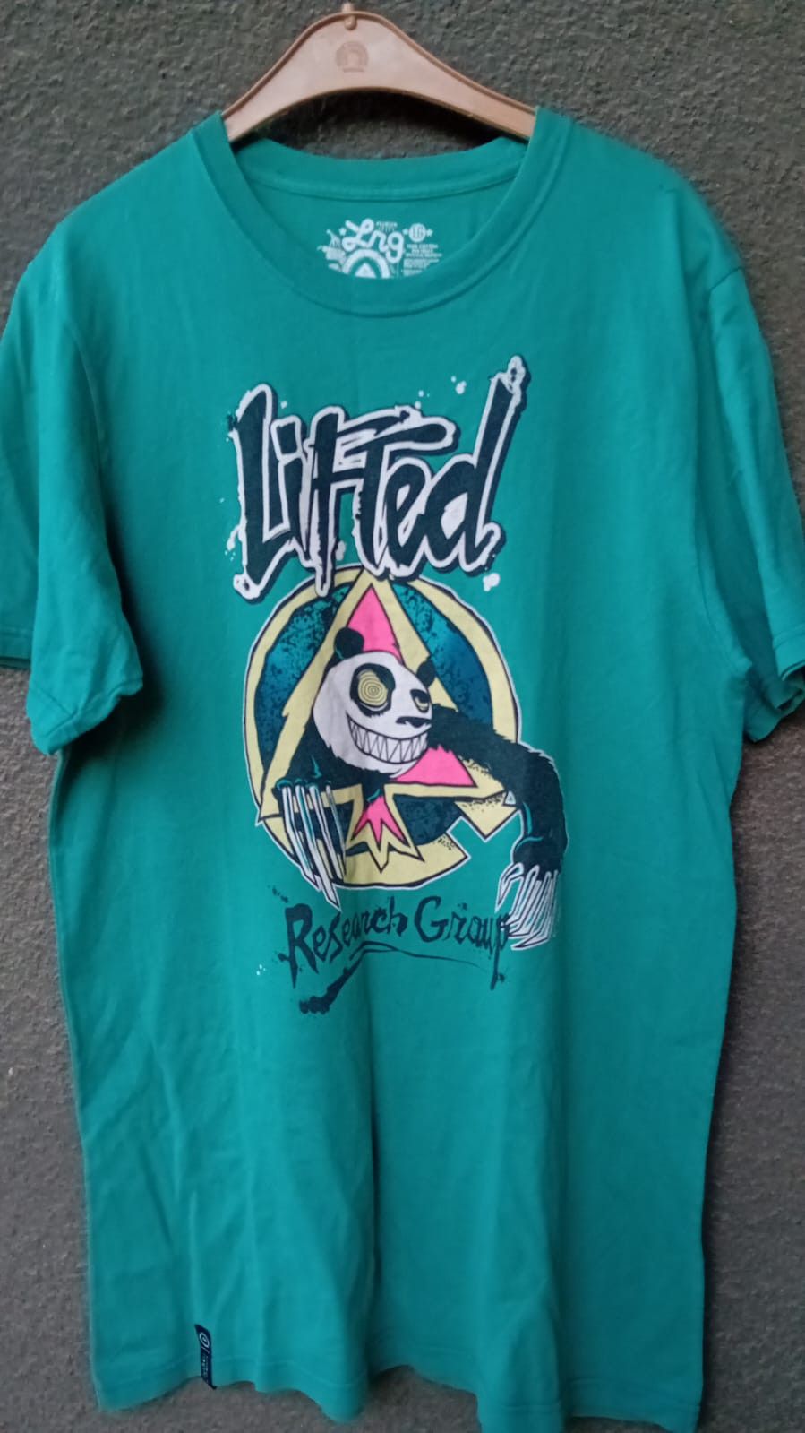 LRG Lifted Research Group LRG Evil Panda t-shirt sz XL Size US XL / EU 56 / 4 - 1 Thumbnail