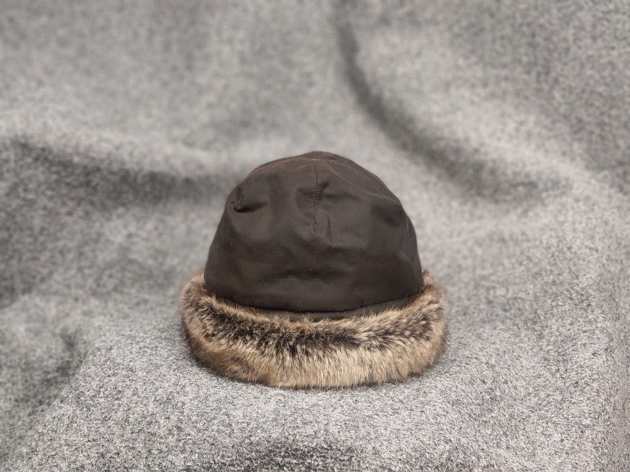 Barbour Barbour Ambush Waxed Unisex Hat Faux Fur Olive Fleece Lining Size ONE SIZE - 3 Thumbnail