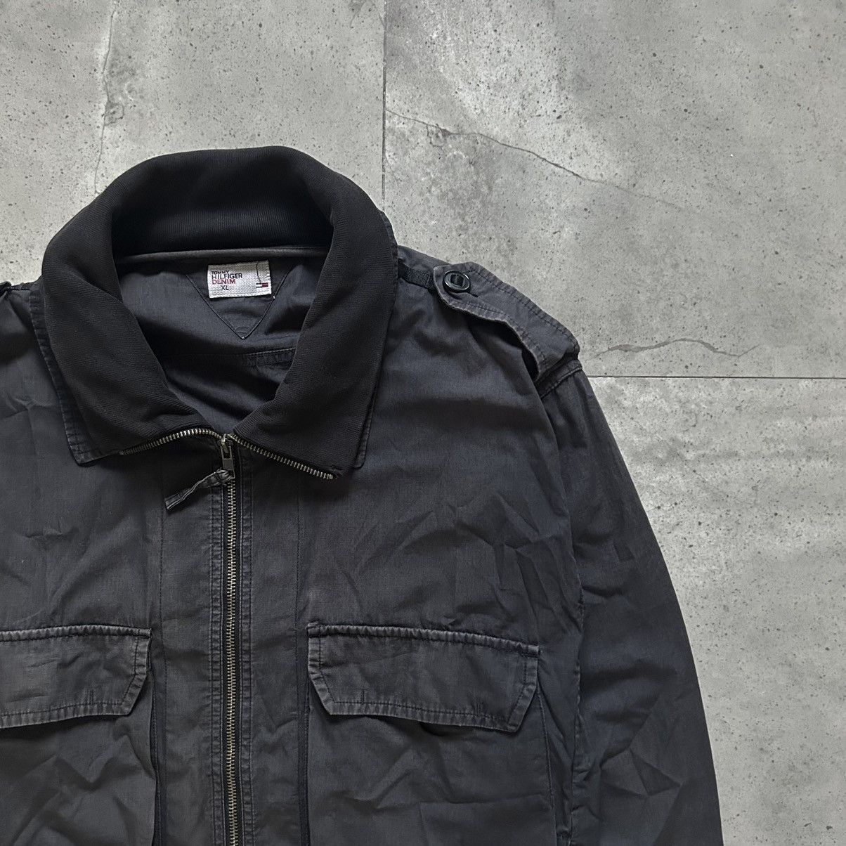 Tommy Hilfiger Faded Tommy Hilfiger Utility Bomber Jacket Size US M / EU 48-50 / 2 - 2 Thumbnail