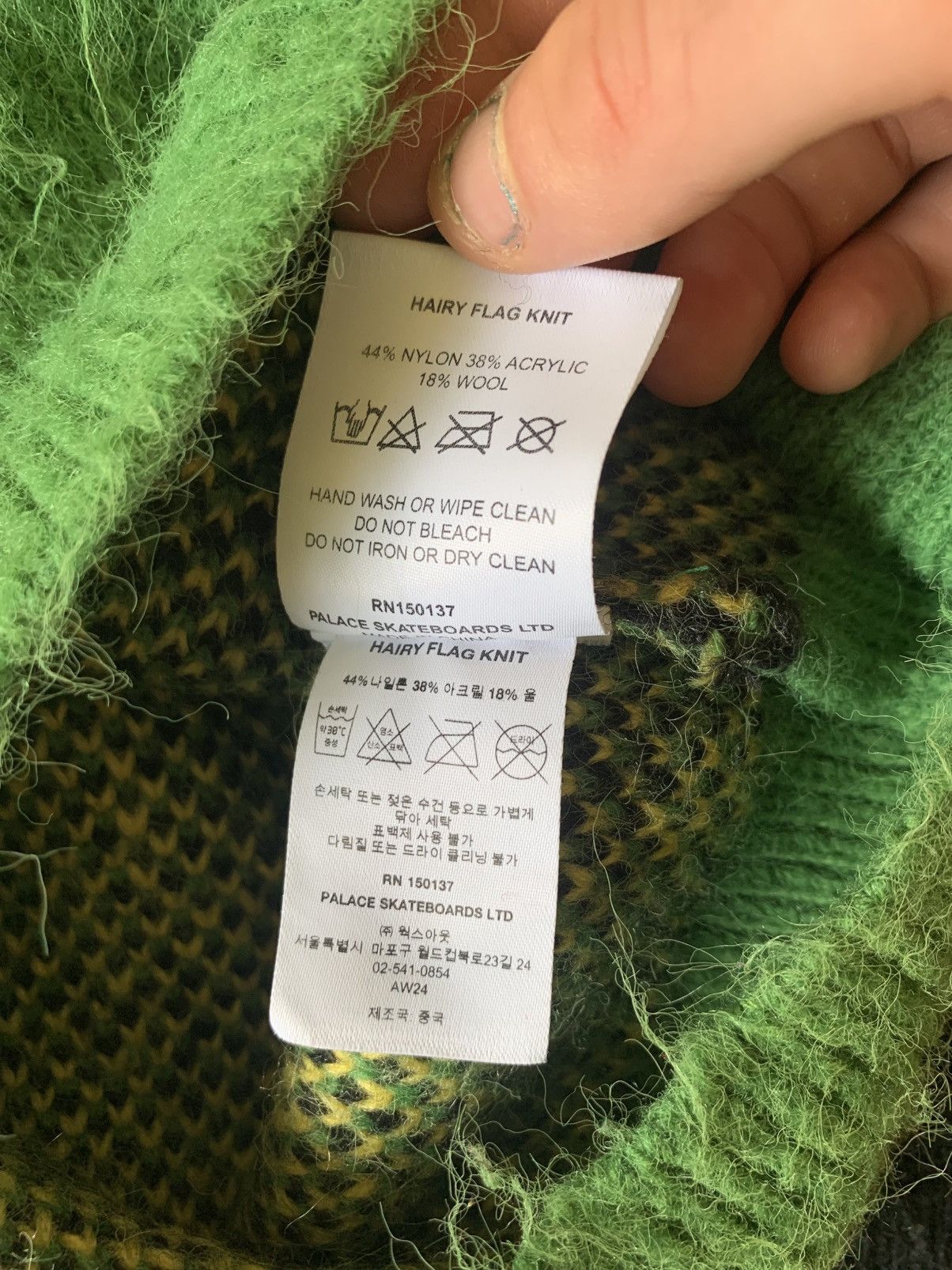 Palace palace jamaica hairy flag knit Fall24’ Size US L / EU 52-54 / 3 - 4 Thumbnail