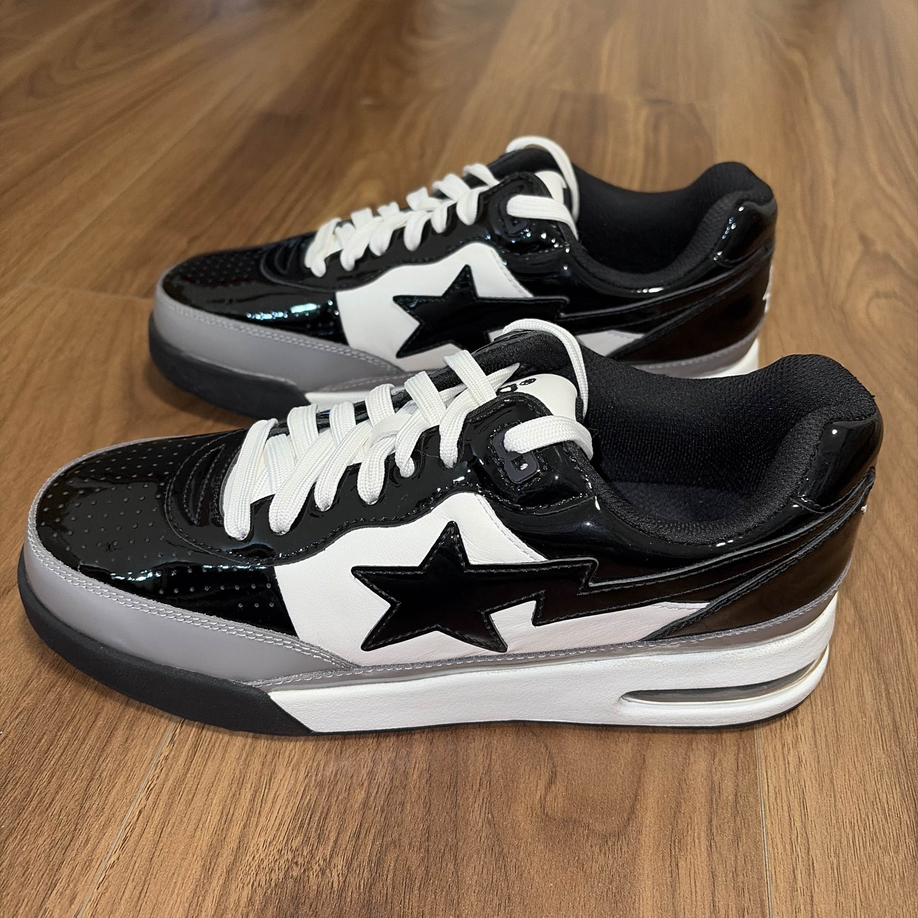 Bape A BATHING APE Road Sta Low-Top Sneakers US 9 Size US 9 / EU 42 - 1 Thumbnail