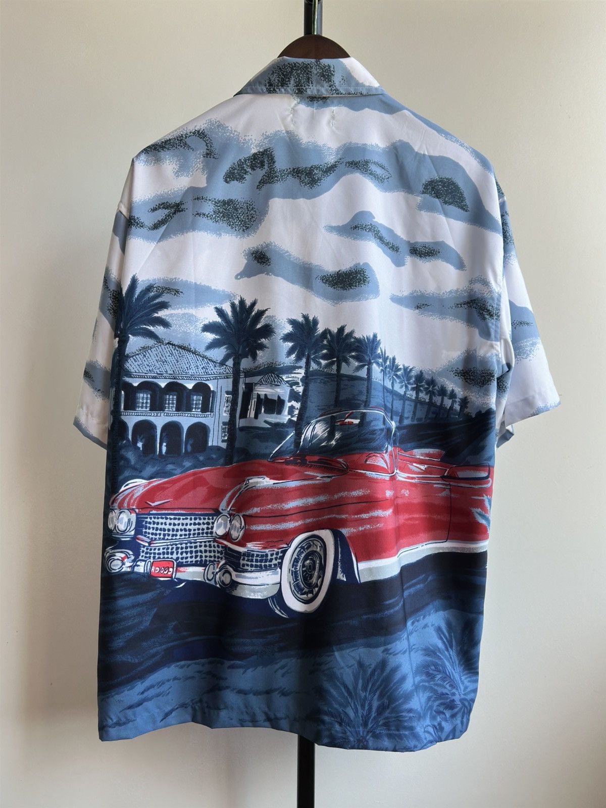 Vintage VINTAGE CRAZY CAR HAWAIIAN SHIRT ALOHA Size US XL / EU 56 / 4 - 6 Thumbnail
