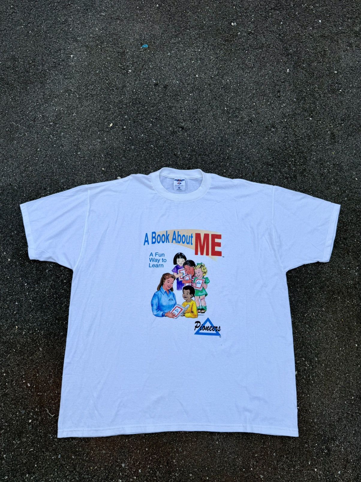 Jerzees VINTAGE Steven Rhodes “A Book About Me” Comedy Graphic Shirt Size US XXL / EU 58 / 5 - 1 Thumbnail