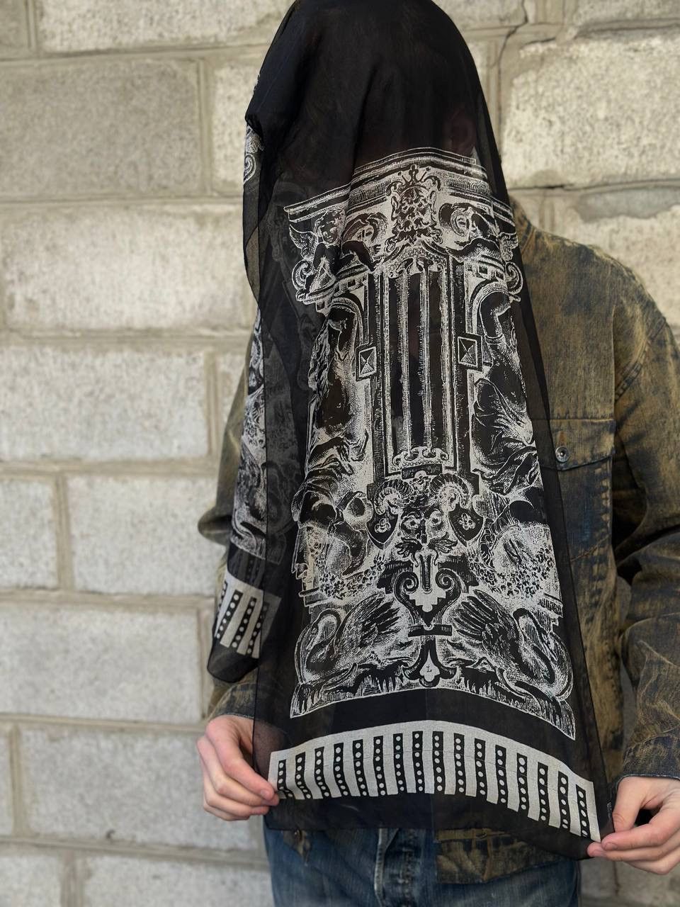 Punk and Yo Vintage Archive Scarf Baroque Gothic Print Swans Opium y2K Size ONE SIZE - 1 Thumbnail